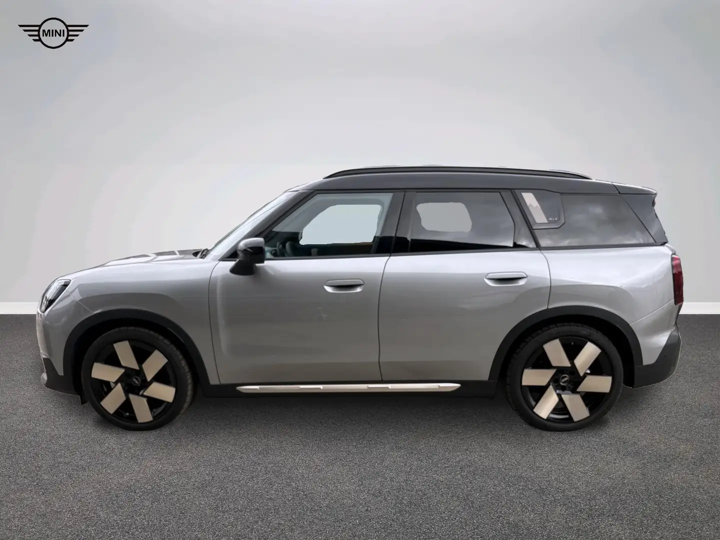 MINI Countryman SE All4 Favoured Grigio - 2