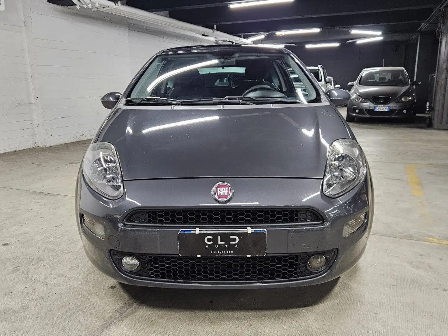 Fiat Punto 1.3 MJT II S&S 95 CV 3 porte Grigio - 2
