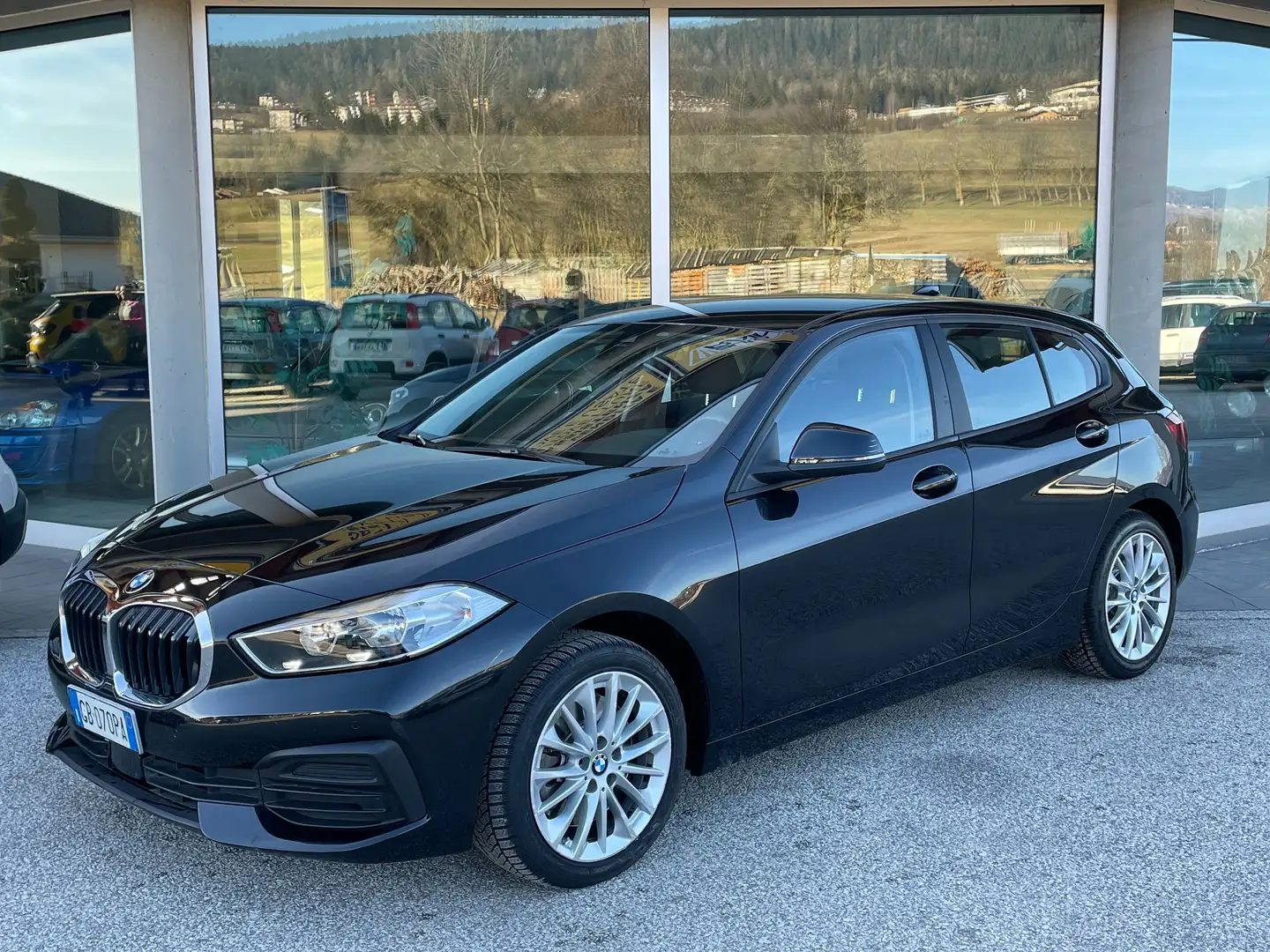 BMW 120 120d xdrive Sport auto 4x4 Noir - 1