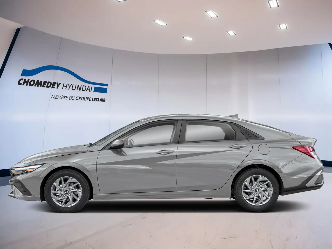 Hyundai ELANTRA снимка Hyundai ELANTRA