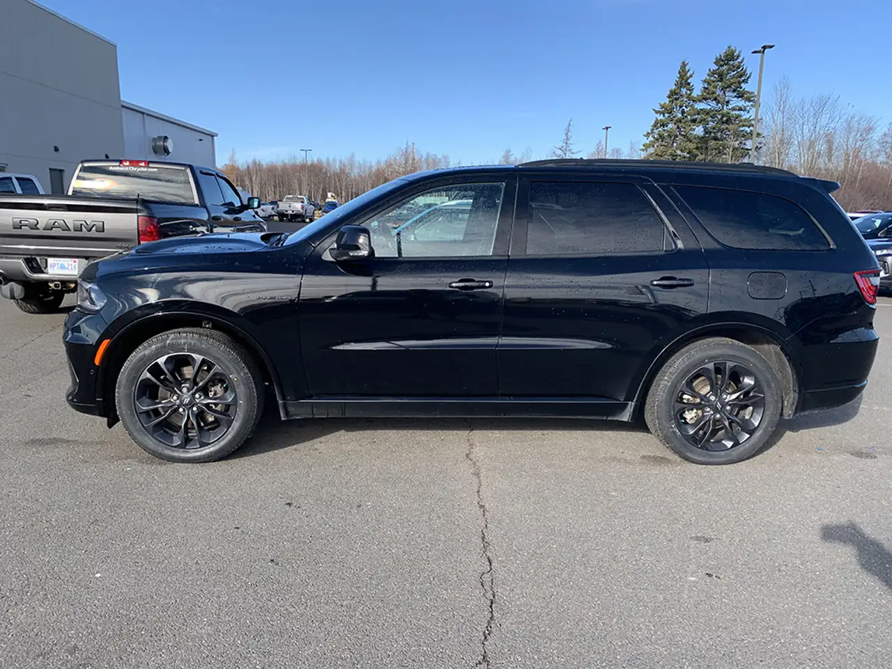Dodge Durango снимка Dodge Durango