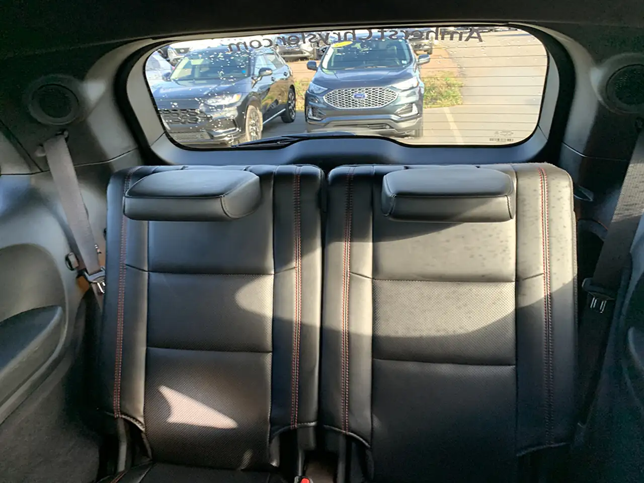 Dodge Durango снимка Dodge Durango