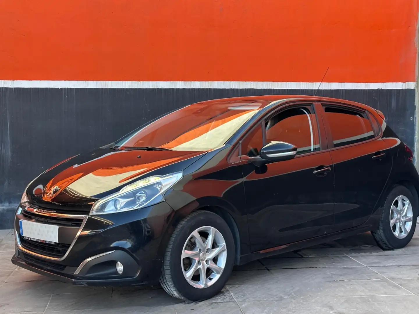 Peugeot 208 1.2 PureTech S&S Active ETG5 82 Negro - 2