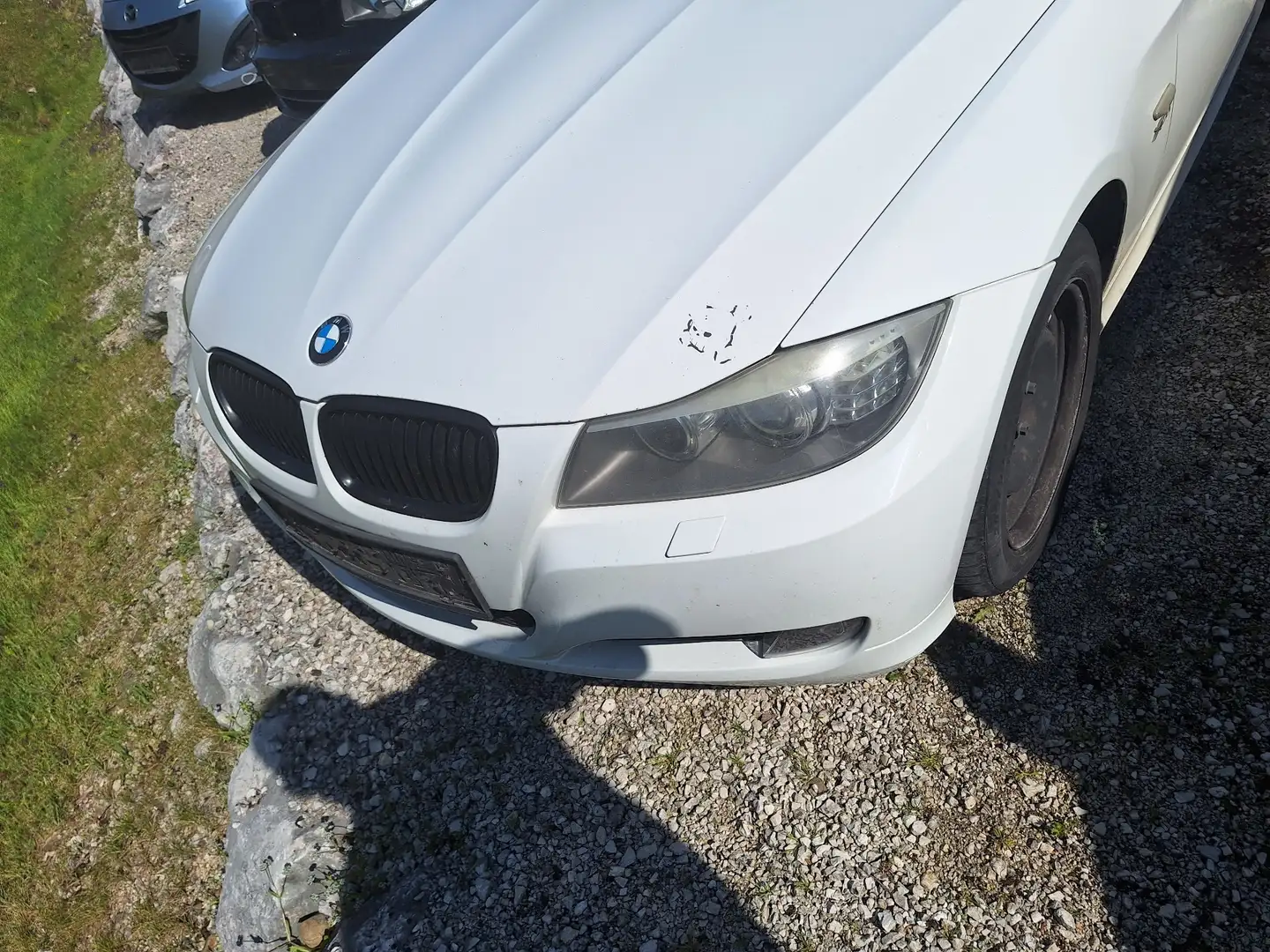 BMW 320 320d touring Aut.x-drive - 2