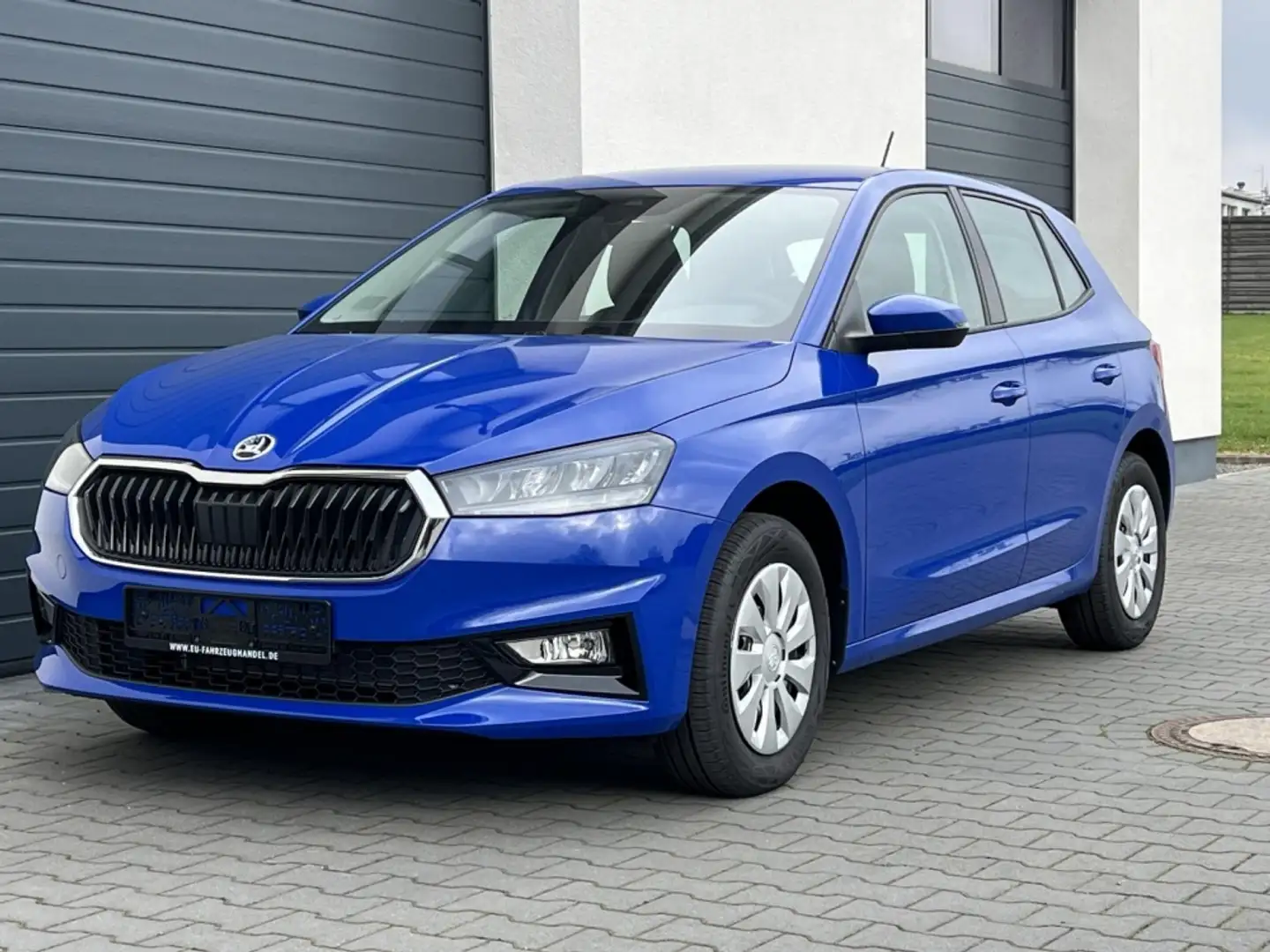 Skoda Fabia Selection 1,0 MPI 59KW Weiß - 1