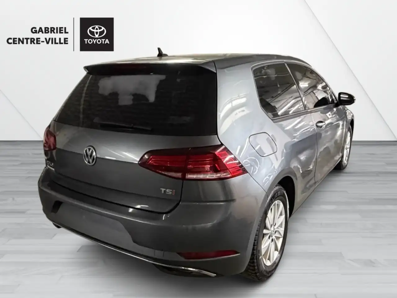 Volkswagen Golf снимка Volkswagen Golf