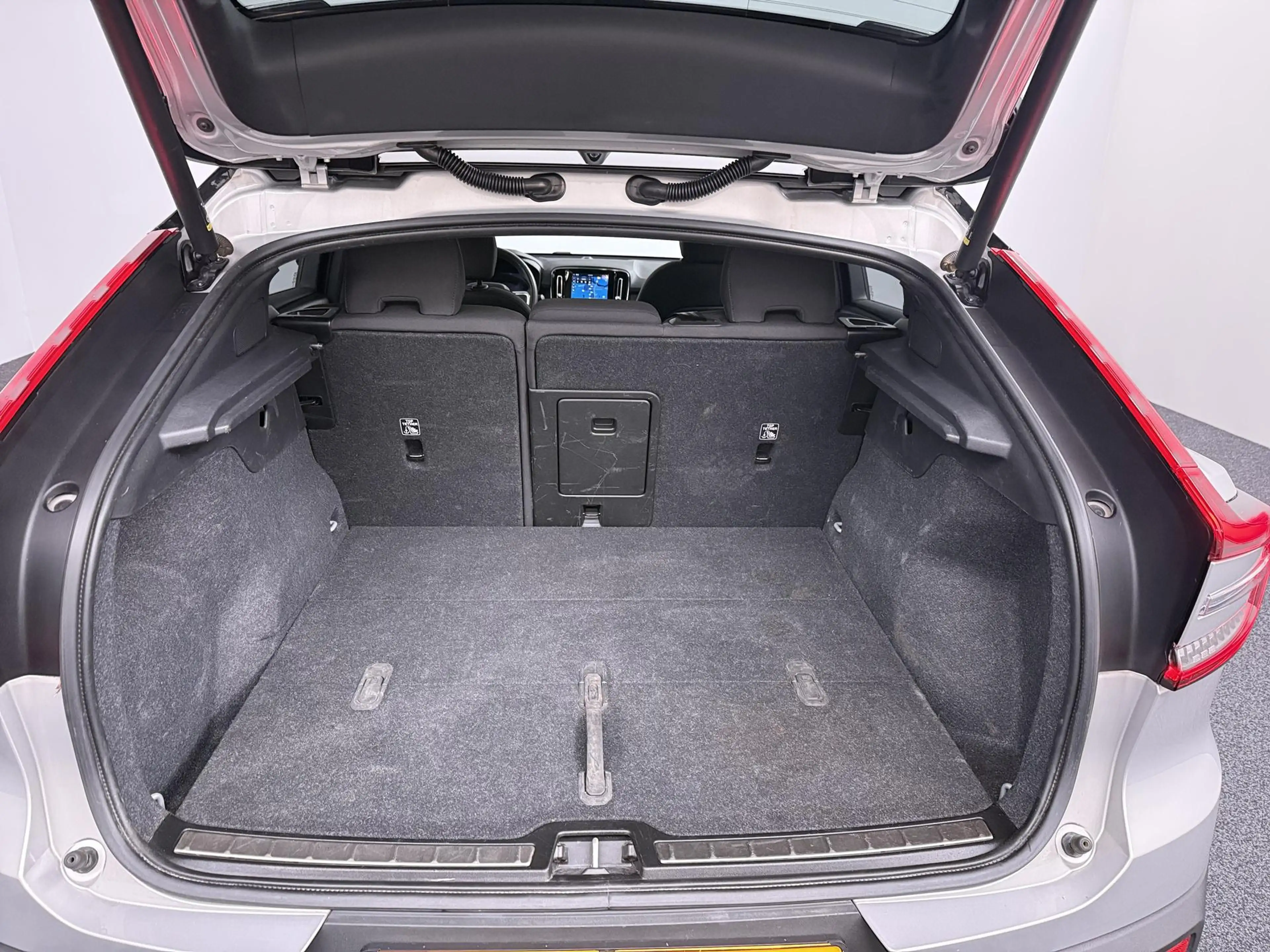 Volvo C40 Recharge Plus 69 kWh | Pilot Assist | Panoramadak — photo 15