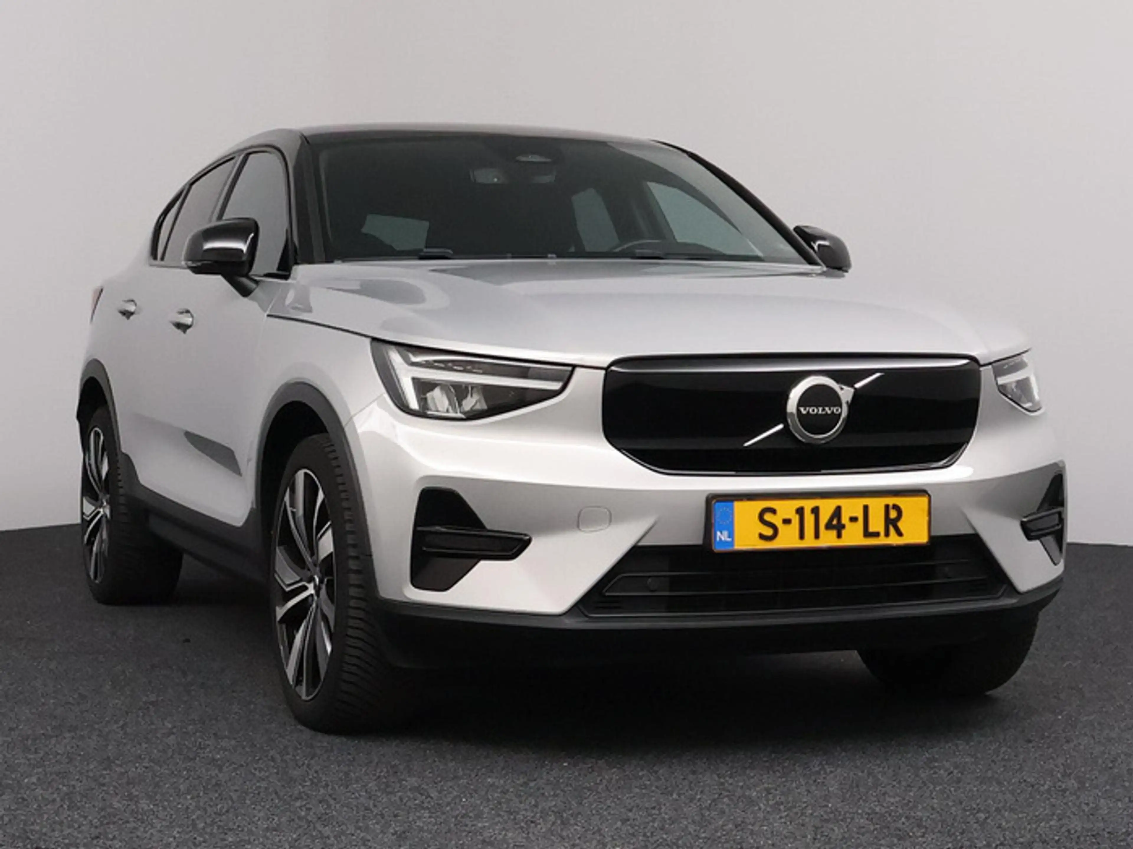 Volvo C40 Recharge Plus 69 kWh | Pilot Assist | Panoramadak — photo 41