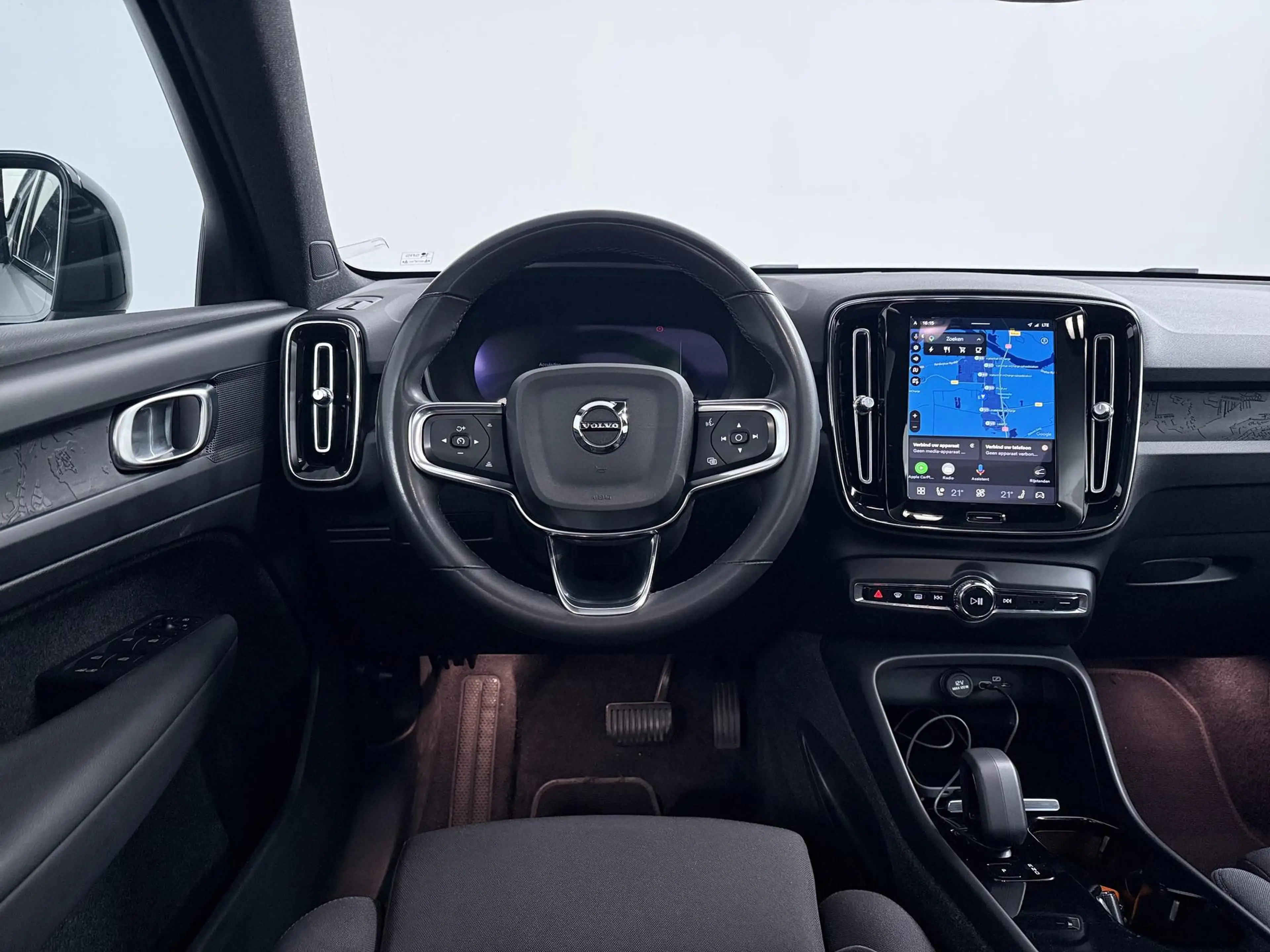 Volvo C40 Recharge Plus 69 kWh | Pilot Assist | Panoramadak — photo 12