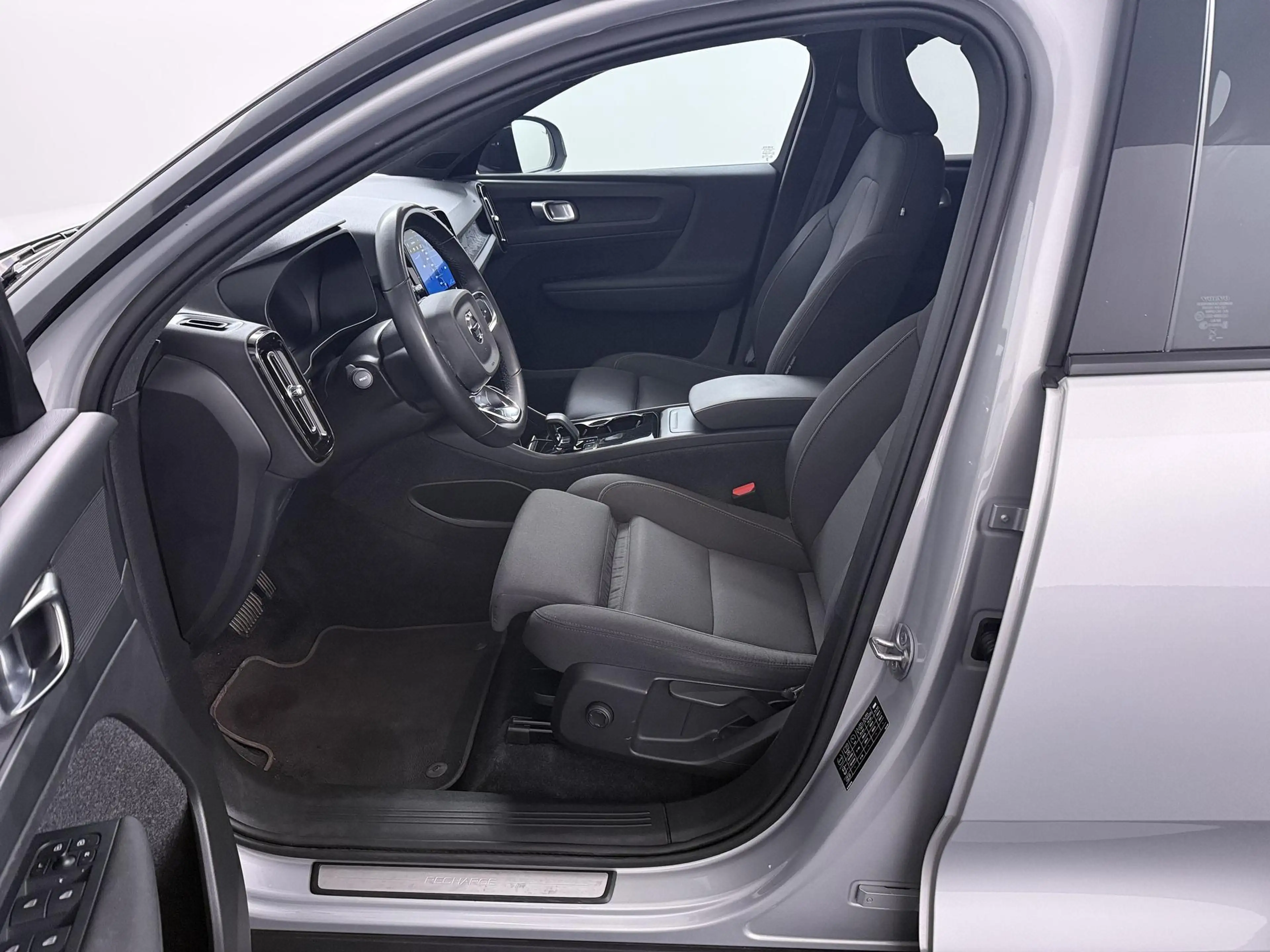 Volvo C40 Recharge Plus 69 kWh | Pilot Assist | Panoramadak — photo 7