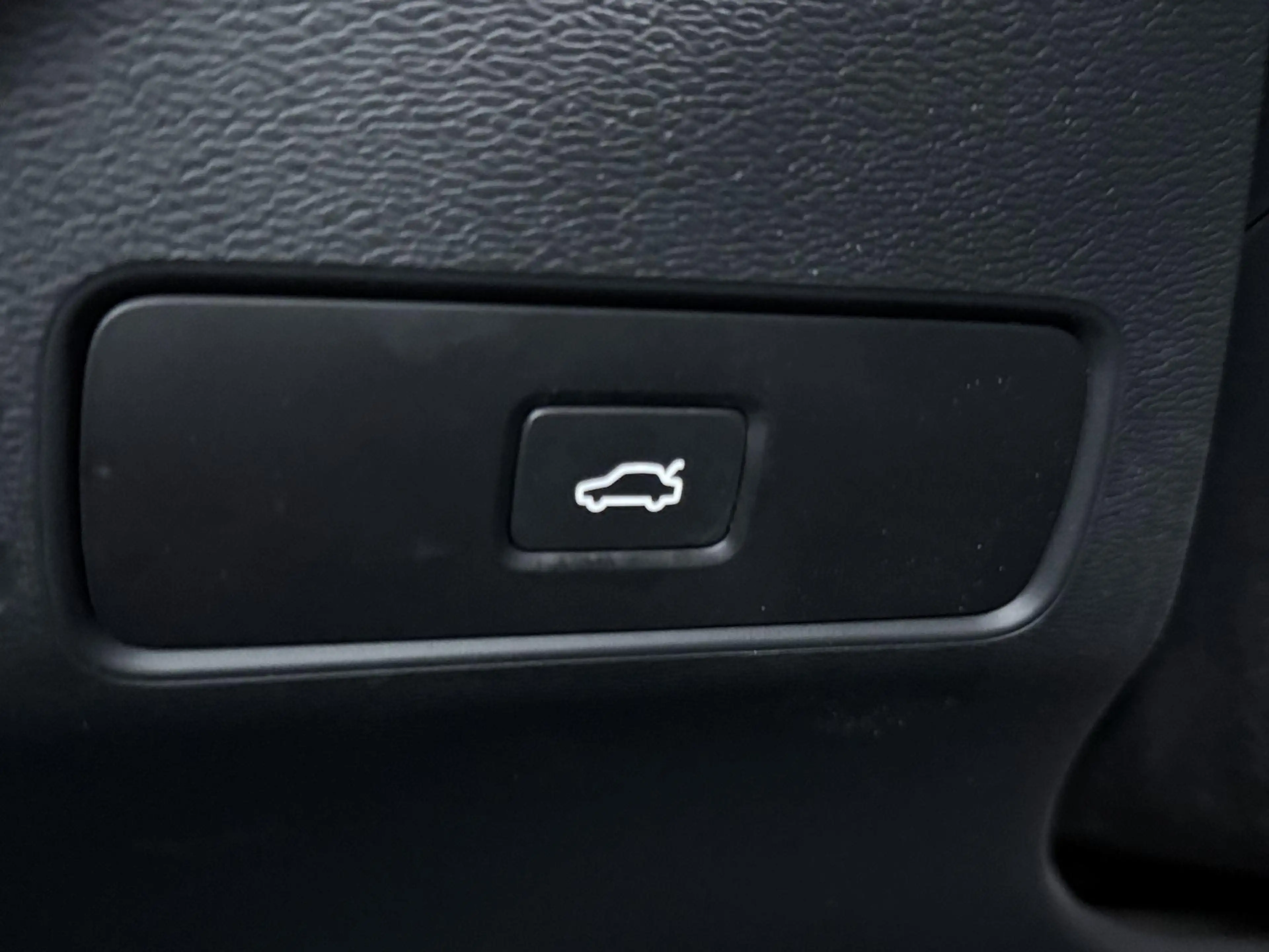 Volvo C40 Recharge Plus 69 kWh | Pilot Assist | Panoramadak — photo 27