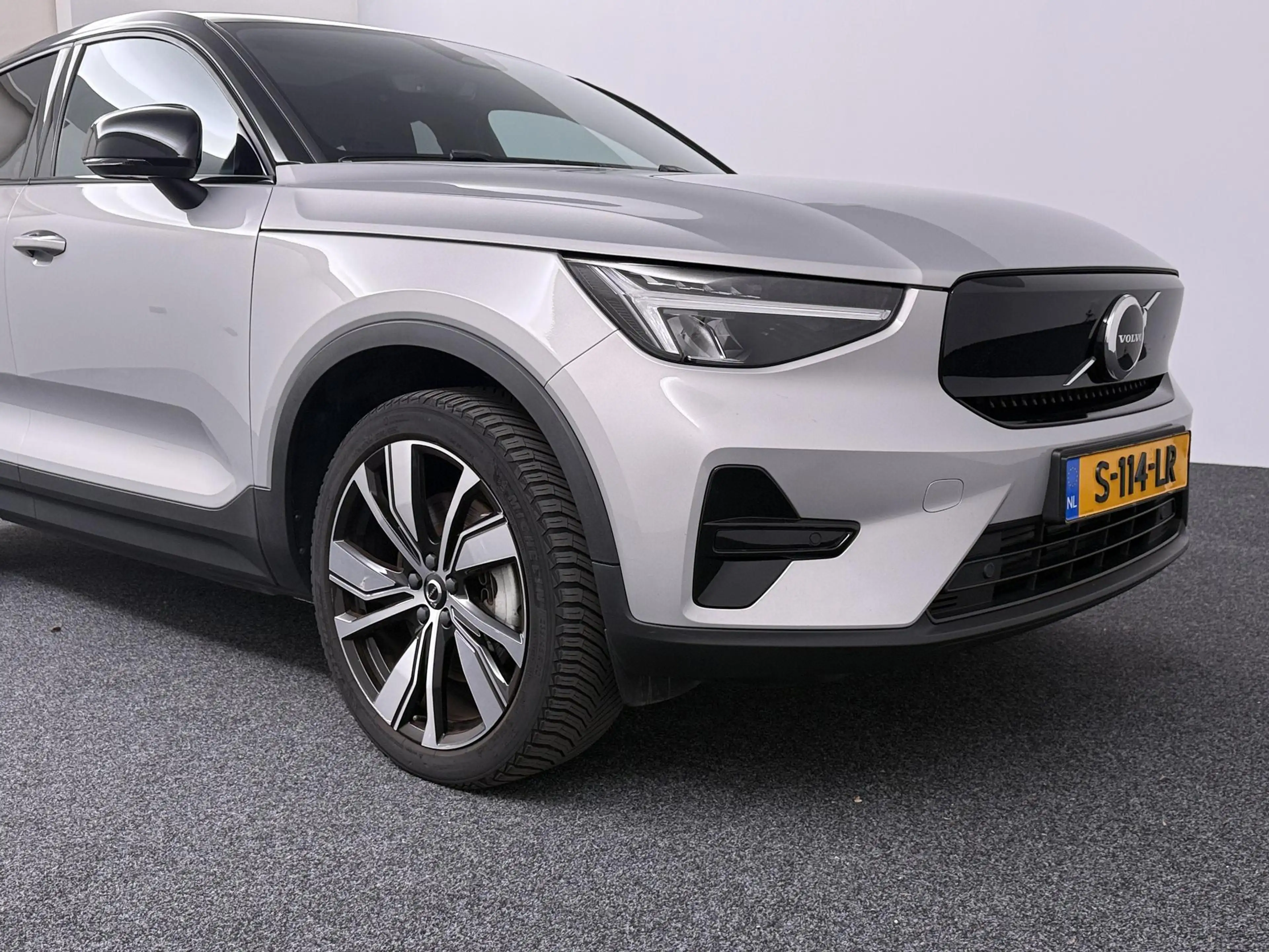 Volvo C40 Recharge Plus 69 kWh | Pilot Assist | Panoramadak — photo 37