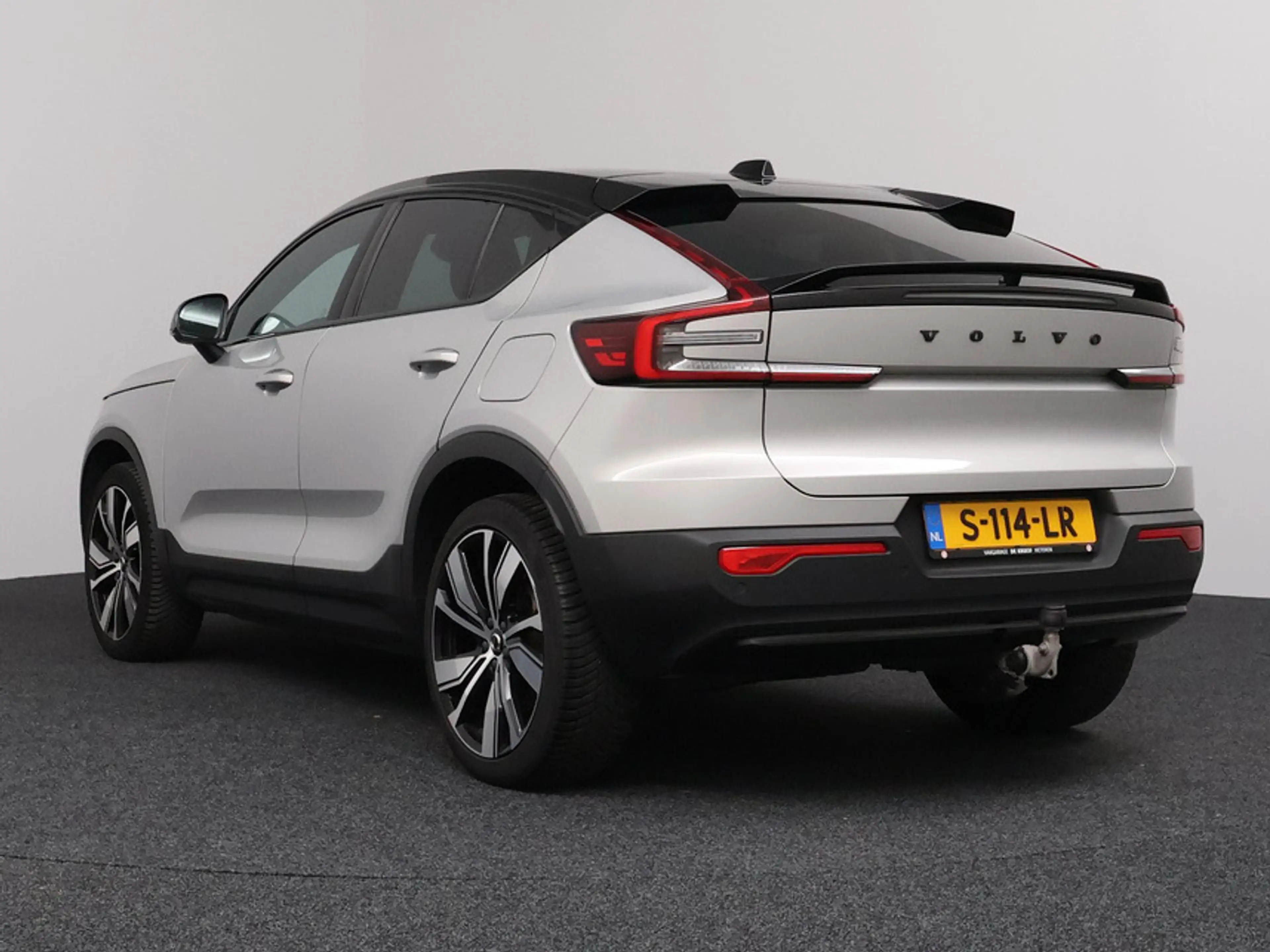 Volvo C40 Recharge Plus 69 kWh | Pilot Assist | Panoramadak — photo 42