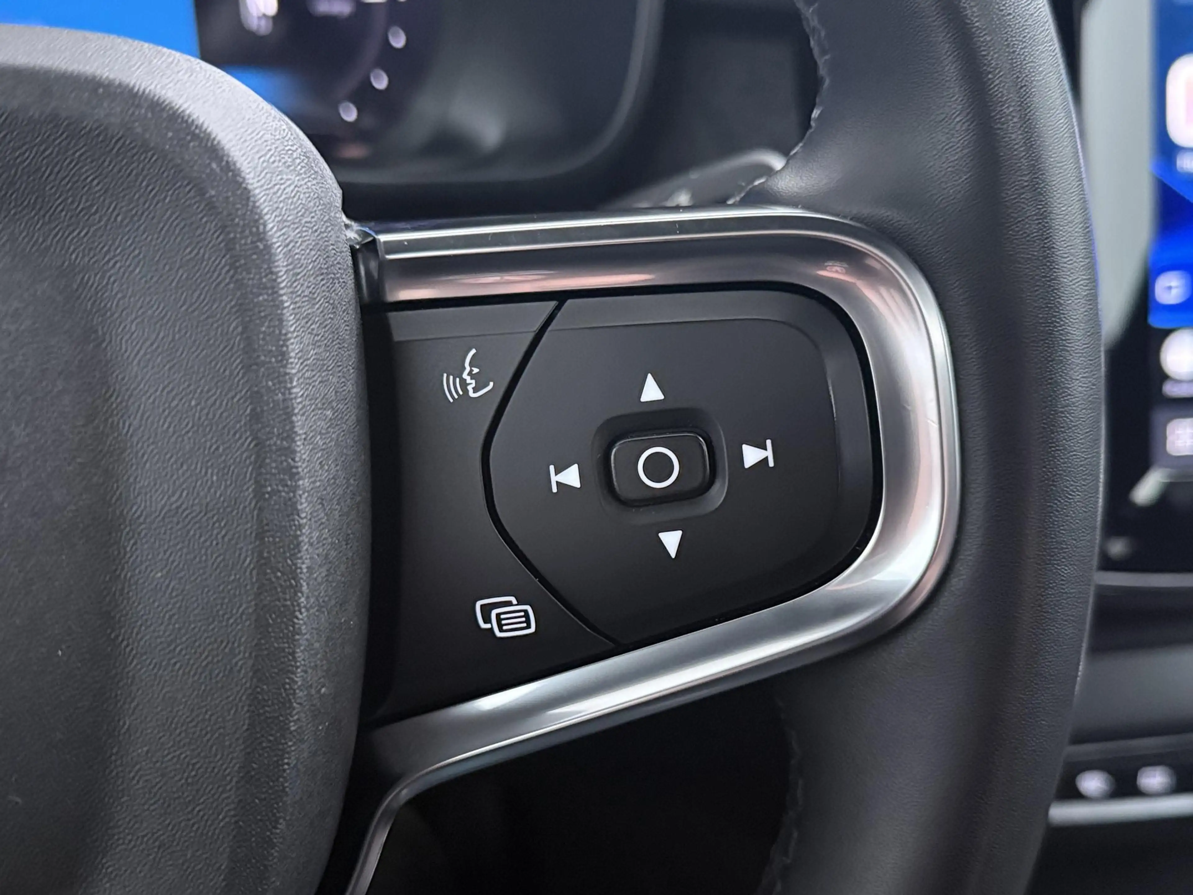 Volvo C40 Recharge Plus 69 kWh | Pilot Assist | Panoramadak — photo 24