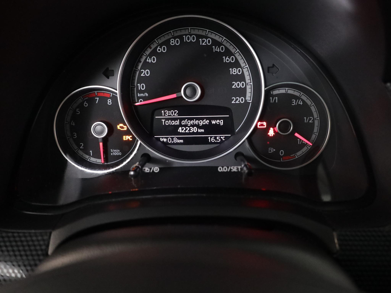 Volkswagen up! 1.0 65 pk | Navigatie via App | Airco | DAB ontvan — photo 9
