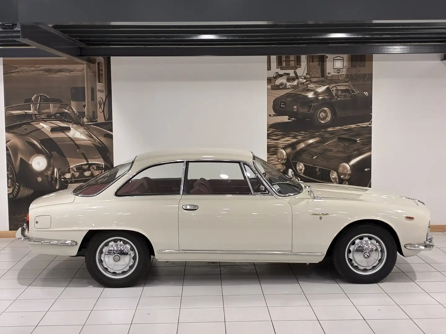 Alfa Romeo Sonstige 2600 Sprint Coupé Beige - 2