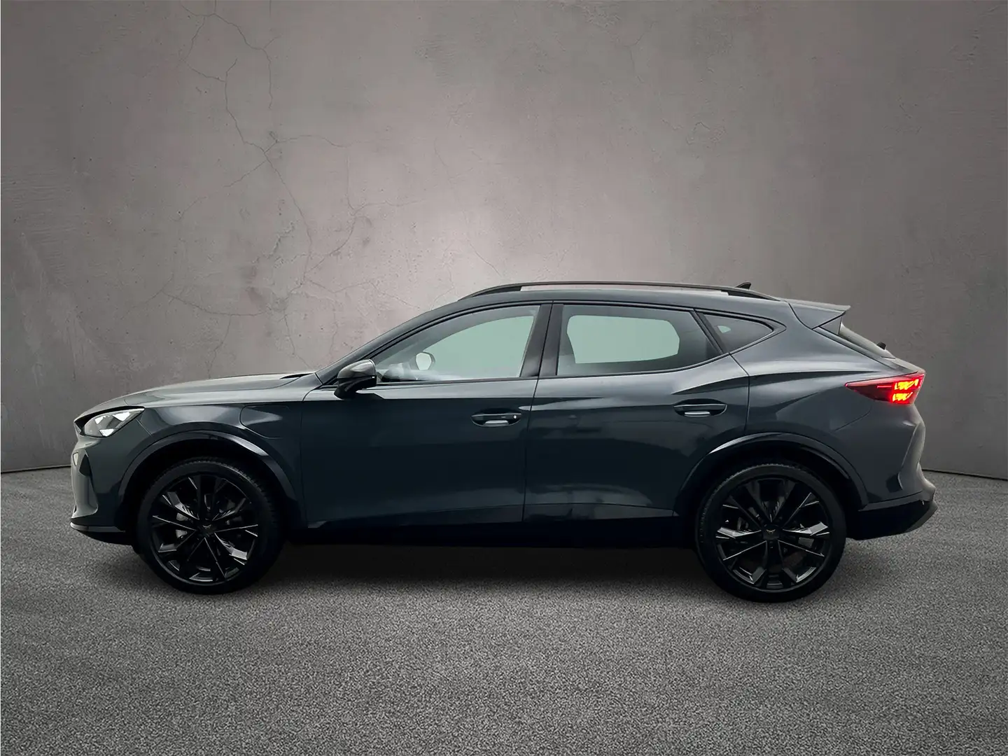 CUPRA Formentor 1.5 TSI e-Hybrid 204pk Business €619,- actie priva Blauw - 2