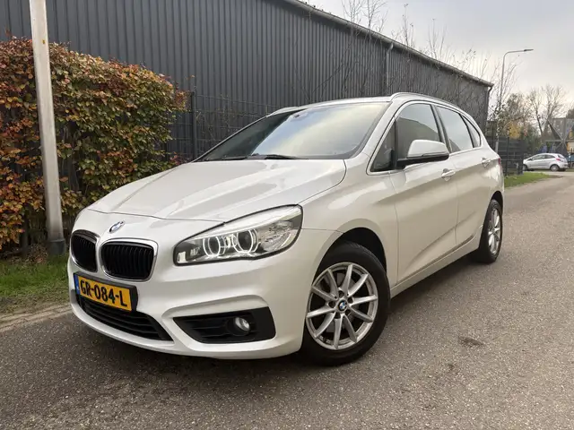 BMW 220 2-serie Active Tourer 220i Essential / AUTOMAAT /