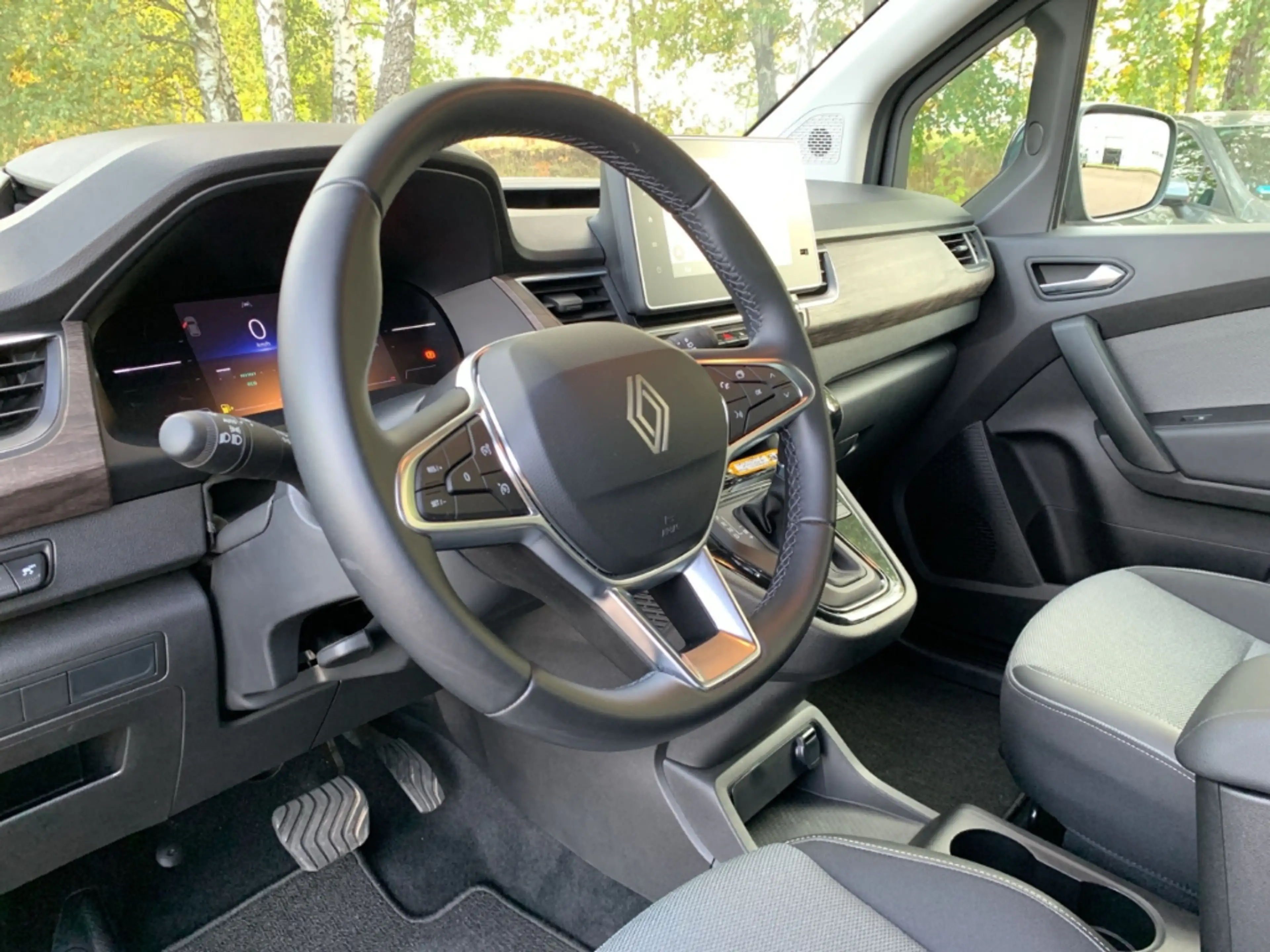 Renault Kangoo TECHNO TCe 130 Techno KLIMA+LED+PDC — photo 10