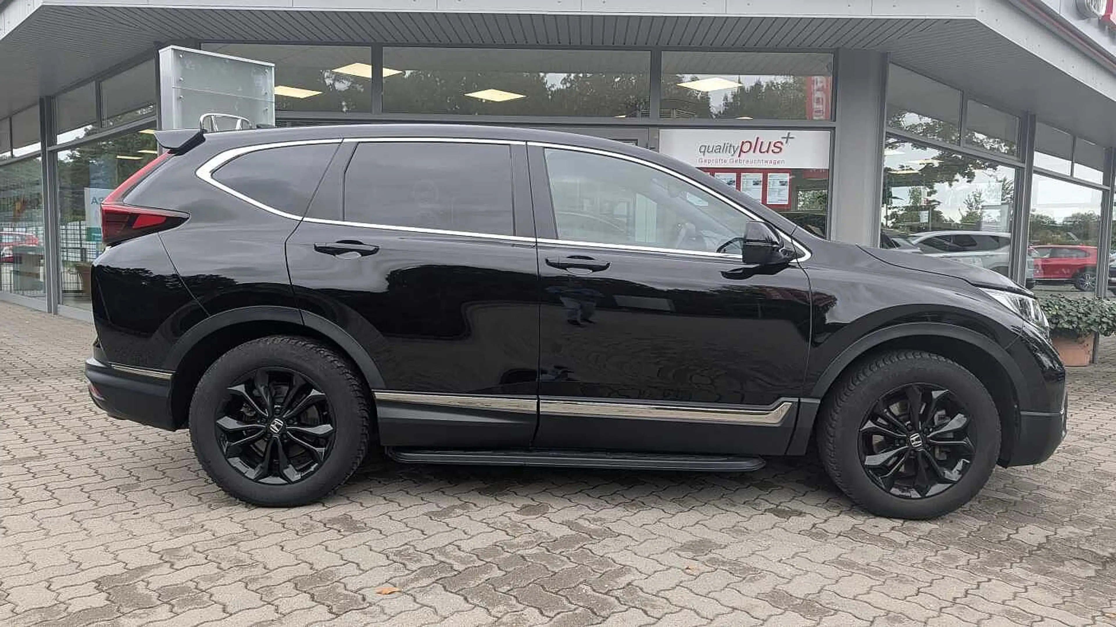 Honda CR-V Hybrid e:HEV 2.0 i-MMD 4WD Sport Line — photo 2