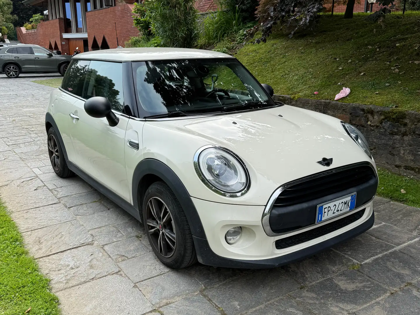 MINI One Mini IV F55-F56 2014 1.2 75cv 3p Bianco - 1