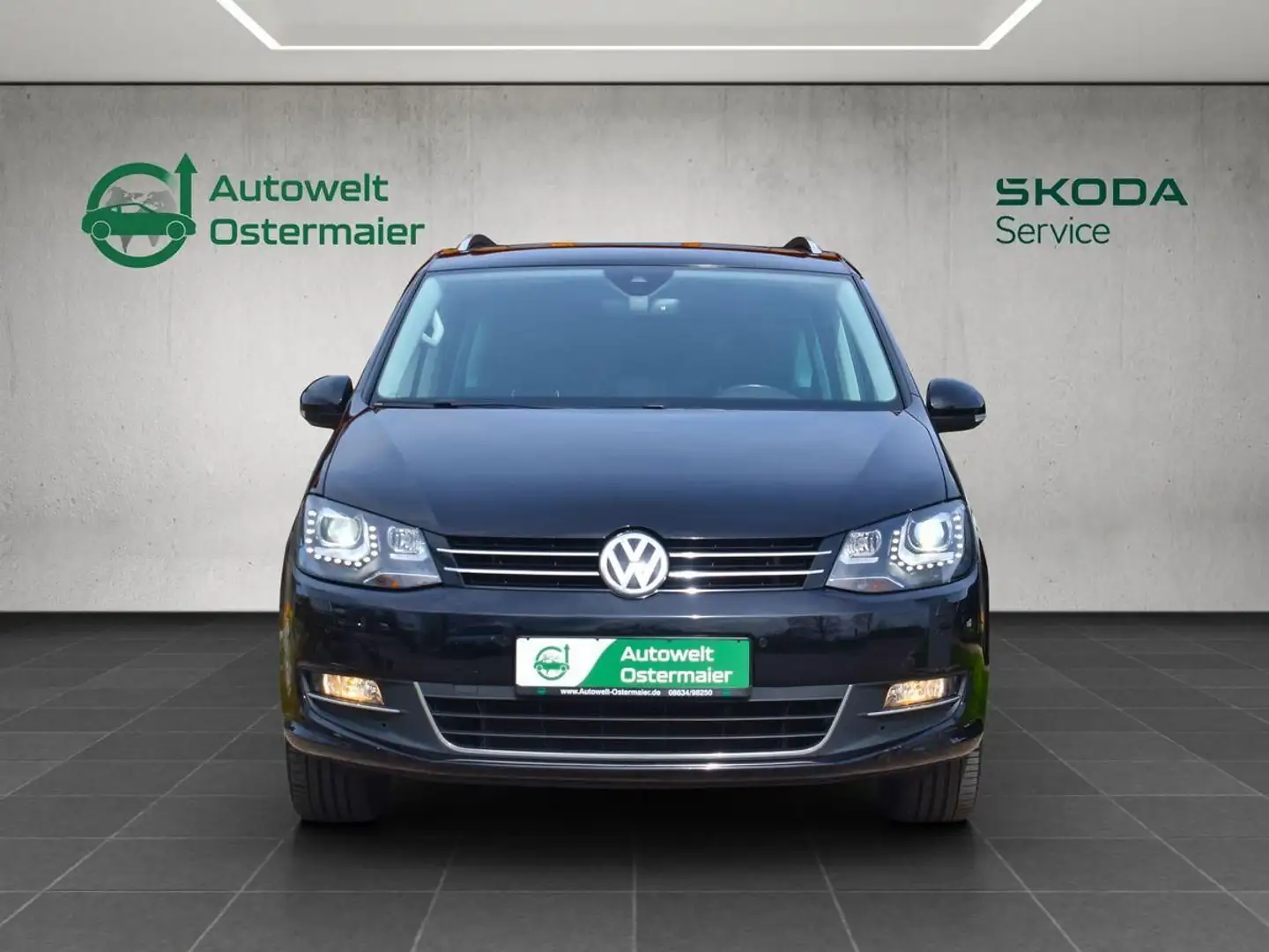 Volkswagen Sharan 2.0 TDI DSG 4 Motion*Bi-Xenon*AHK*Navi* Schwarz - 2