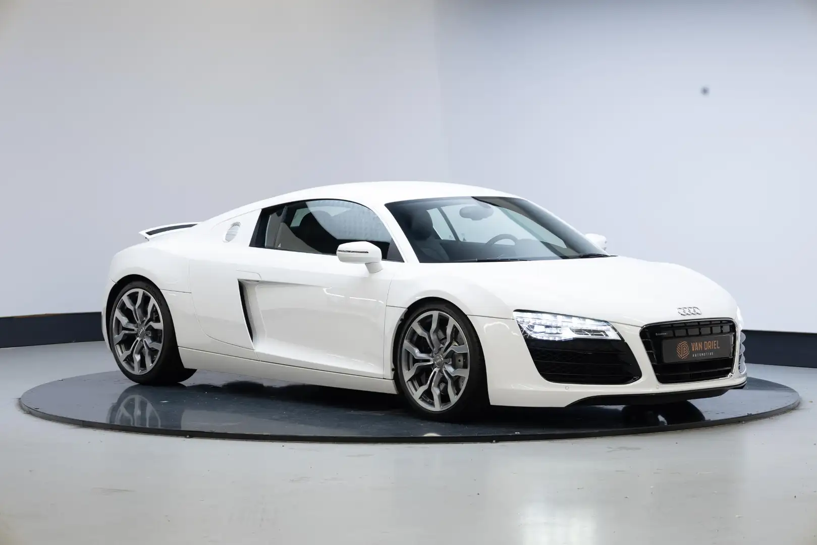 Audi R8 4.2 FSI quattro | Handgeschakeld | Facelift | Spor Bianco - 1
