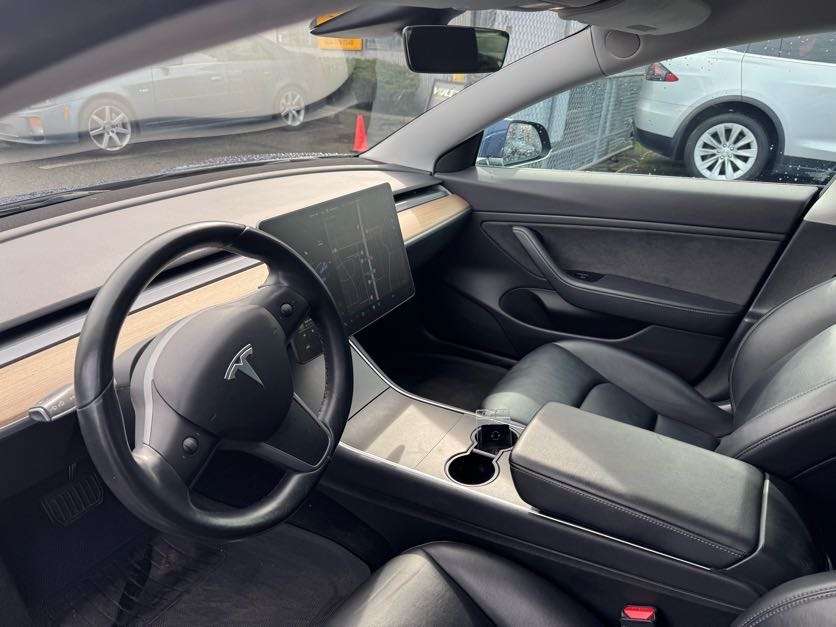 2019 Tesla Model 3 Standard Range RWD *Ltd Avail* thumb 8