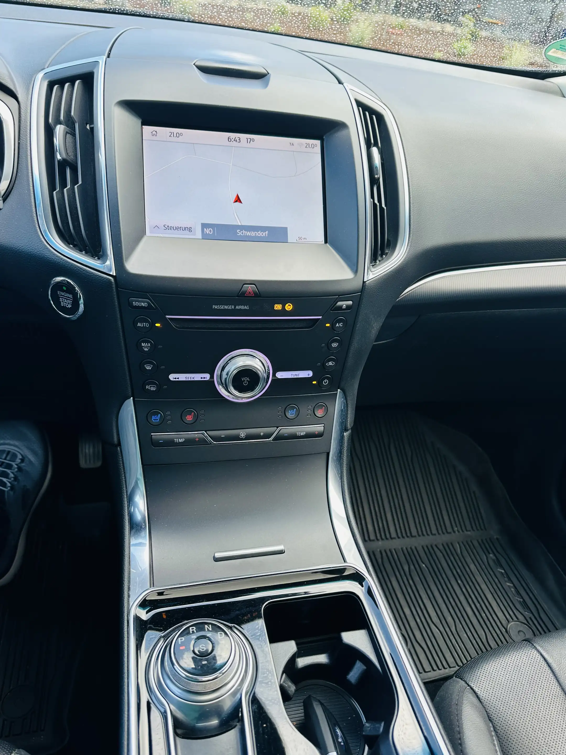 Ford Edge Titanium 4x4 Automatic, TOP Ausstattung — photo 9