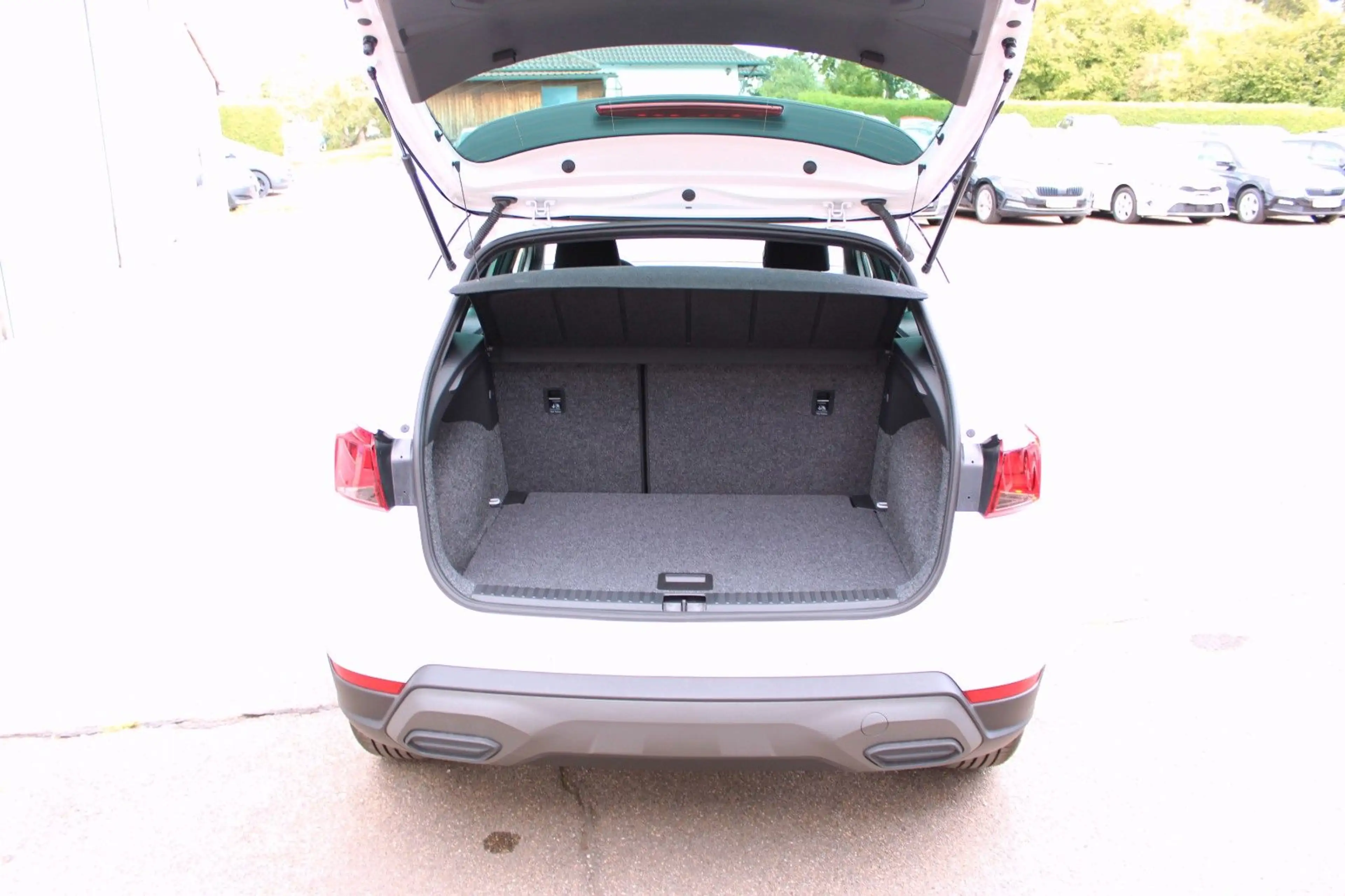 SEAT Arona 1.5 TSI DSG Style, Kamera, Full Link — photo 11