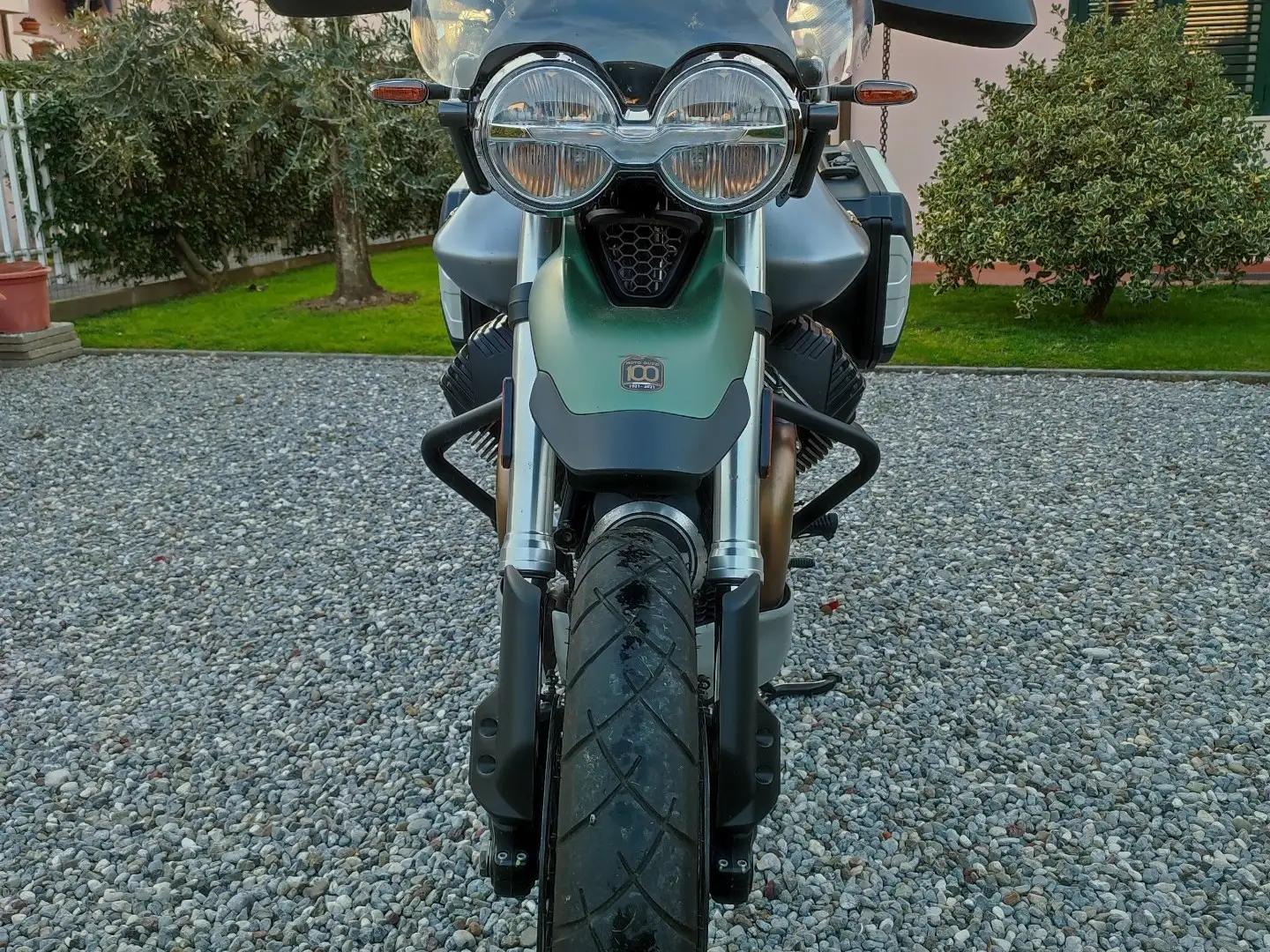 Moto Guzzi V 85 TT Grigio - 2