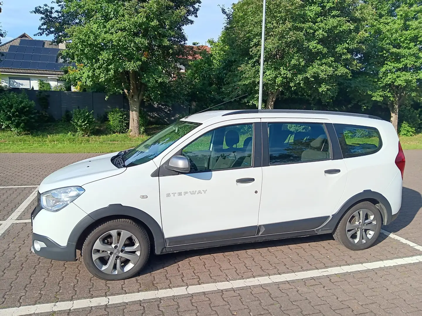 Dacia Lodgy Lodgy dCi 110 Stepway Weiß - 2