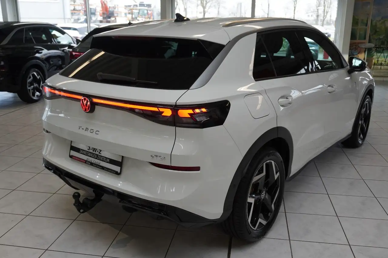Volkswagen T-Roc R-Line 1.5 eTSI DSG*AHK*ACC*MATRIX*KAMERA* 6