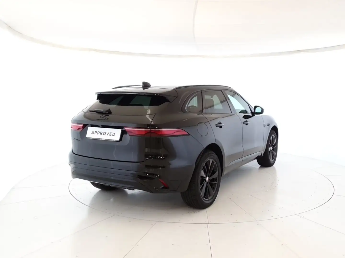 Jaguar F-Pace 2.0 i4 R-Dynamic Black awd 250cv auto Noir - 2
