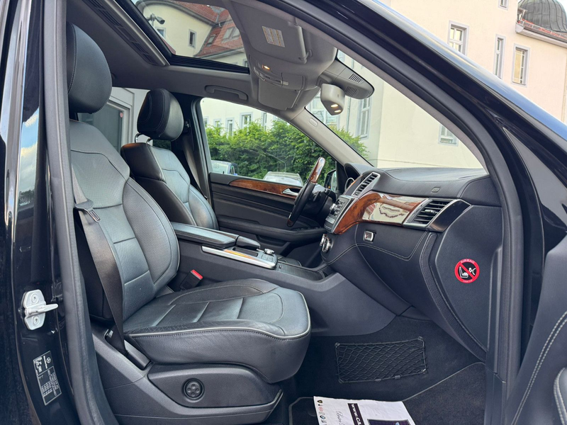 Mercedes-Benz ML 350 CDI BlueTec 4MATIC*SD*Distronic*Comand* — photo 14