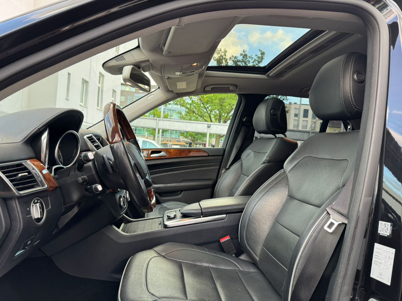 Mercedes-Benz ML 350 CDI BlueTec 4MATIC*SD*Distronic*Comand* — photo 15
