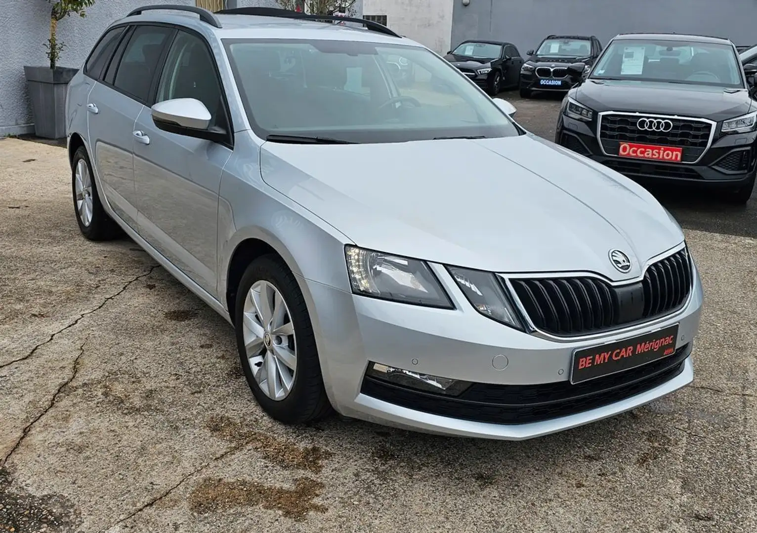 Skoda Octavia Superbe TSI 116cv 1°main 2020 Grau - 2