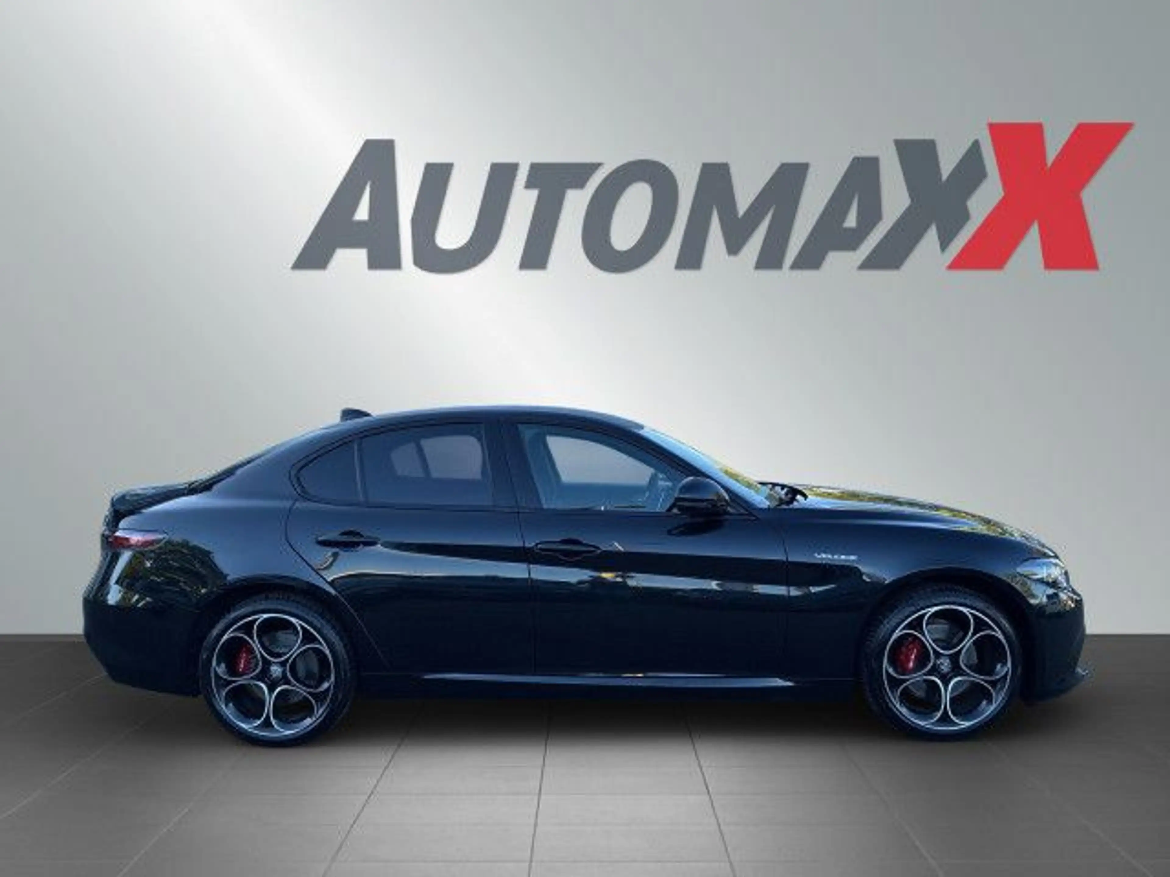 Alfa Romeo Giulia 2.0 Turbo Q4 Veloce Automatik PremiumP Tech — photo 5