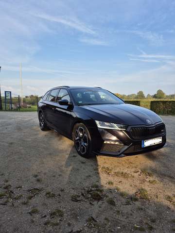 Skoda Octavia Combi 2.0 TDI DSG 4x4 RS Plus
