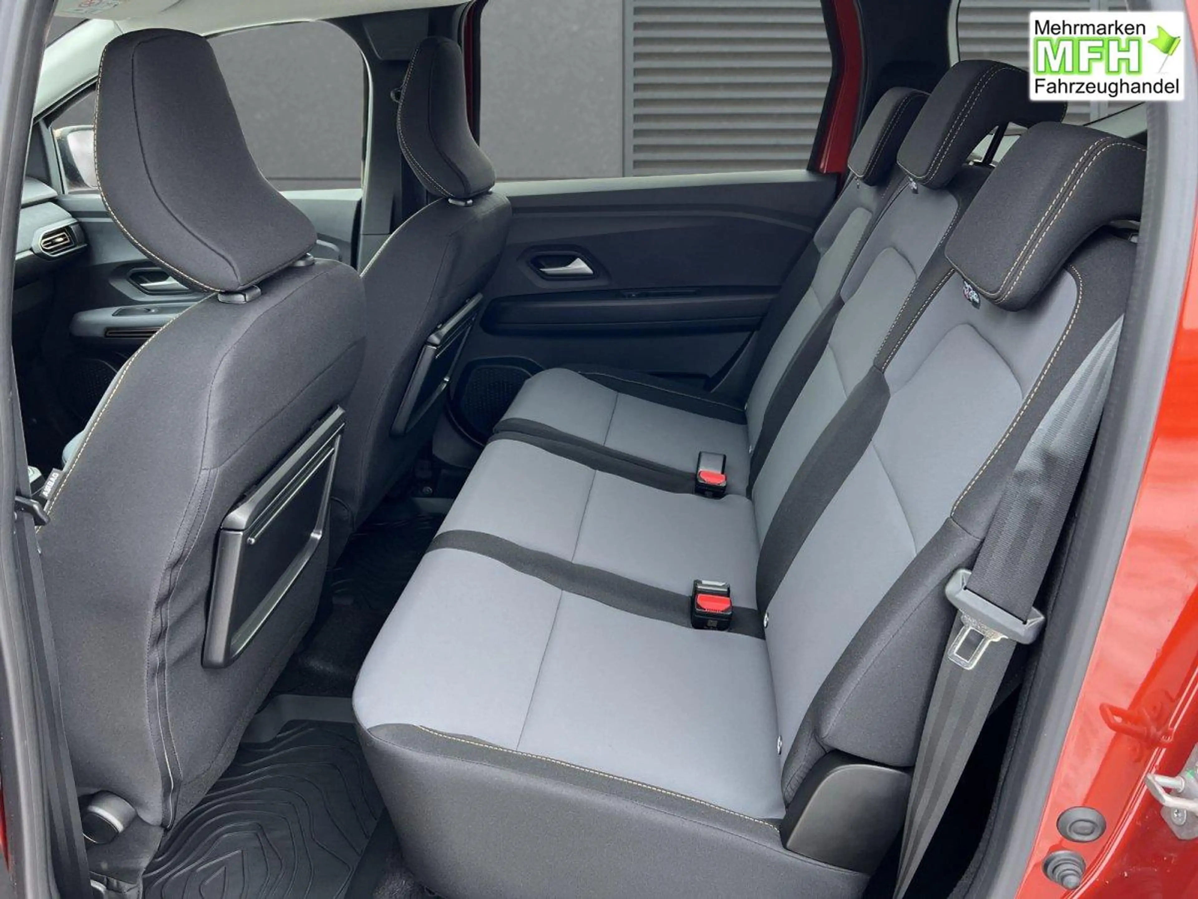 Dacia Jogger Extreme+ 5-S+SHZ+RFK Full-Hybrid 140 104 kW (14... — photo 5