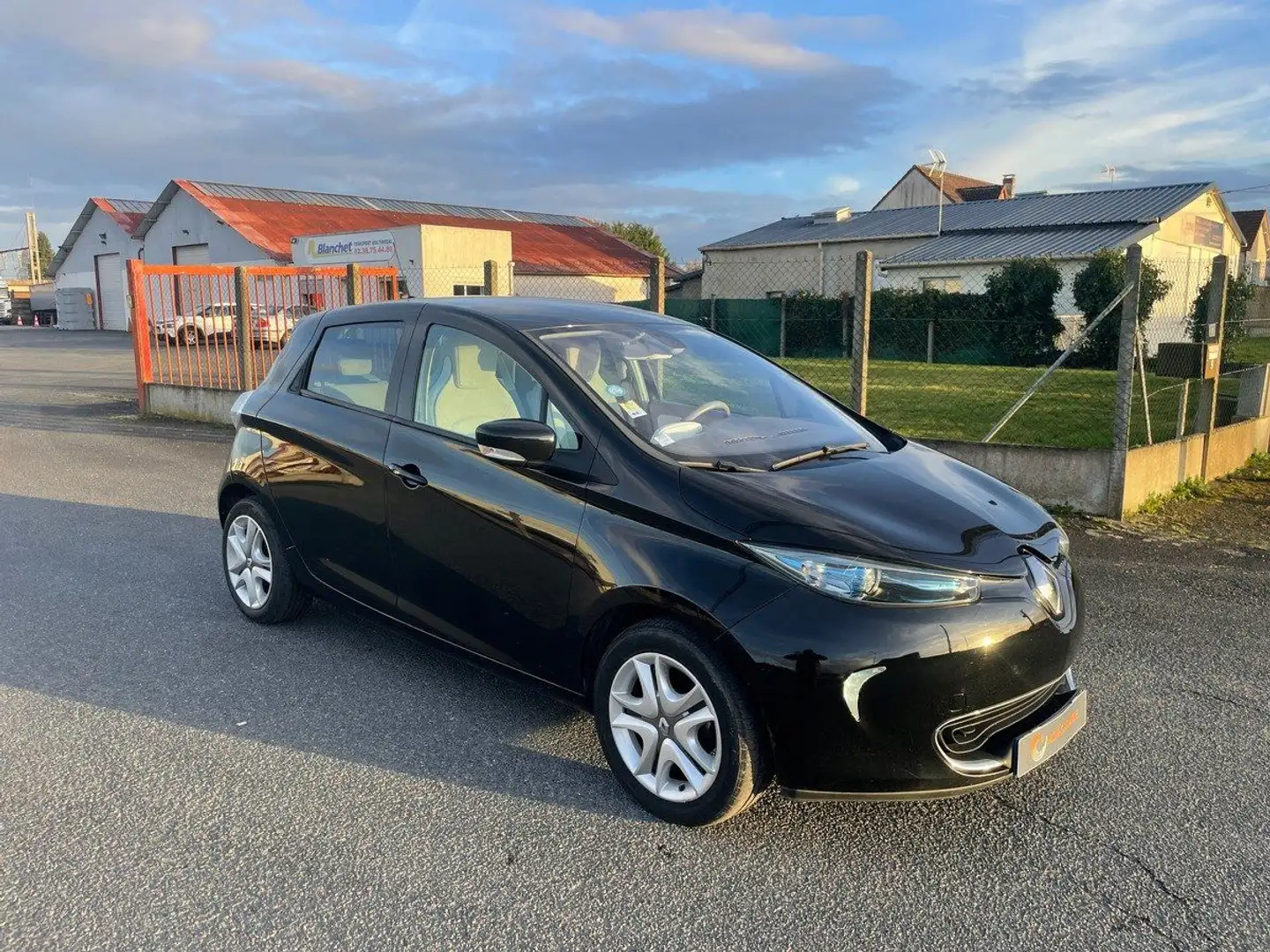 Renault ZOE 130 kms autonomie garantie 12 mois Noir - 2