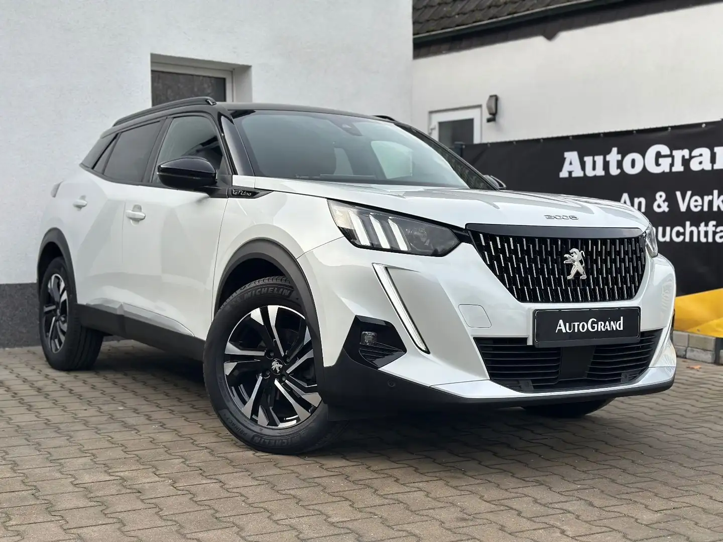 Peugeot 2008 GT line Allur*NAVI*Leder*LED*Kamera Blanc - 2