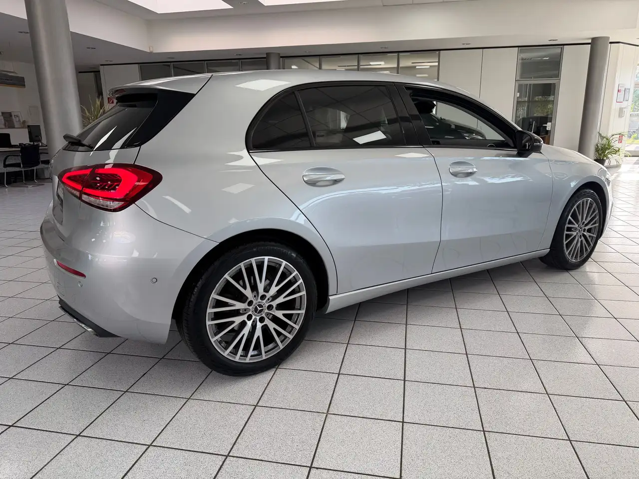 Mercedes-Benz A-Class, фото 1