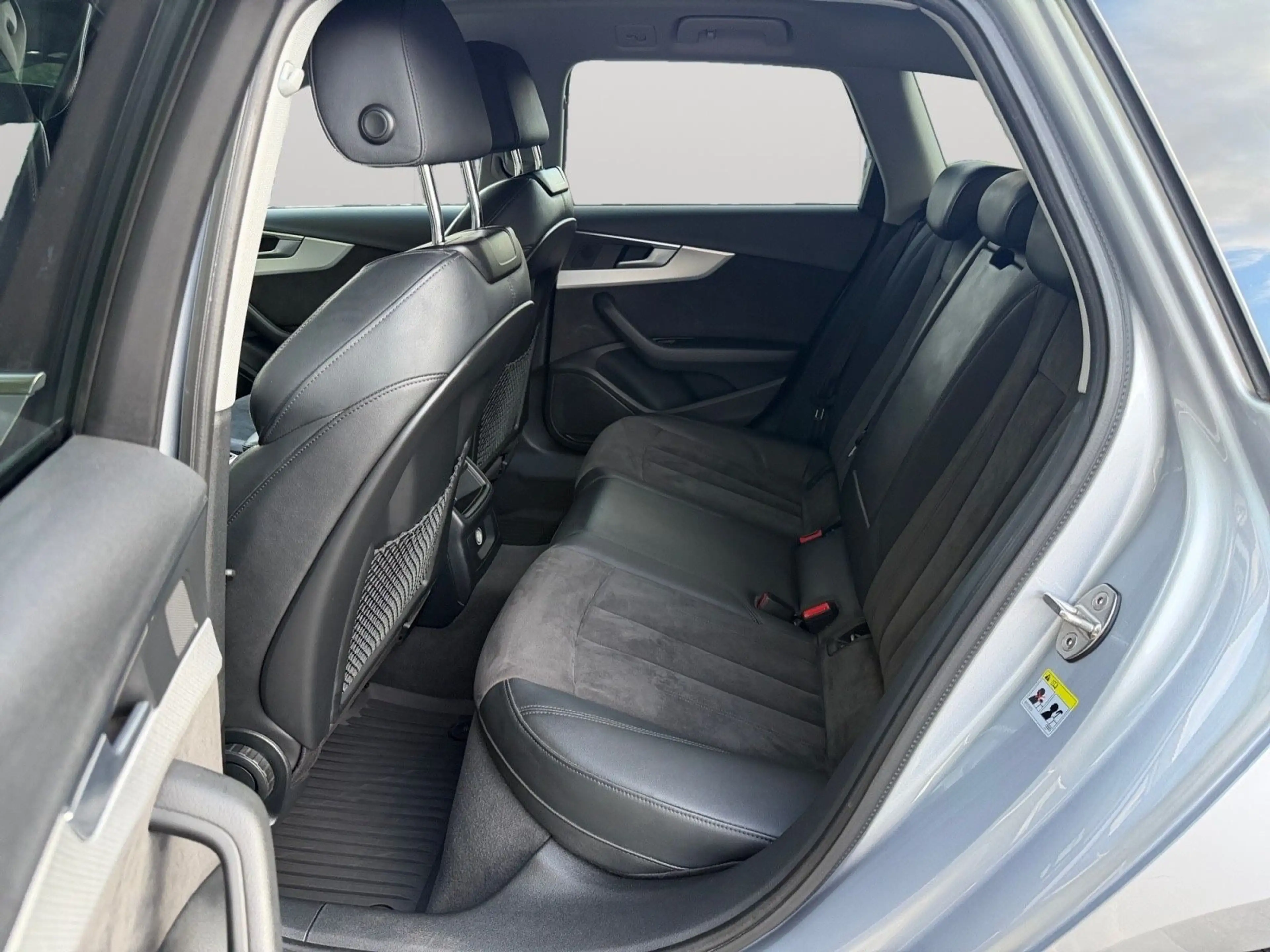 Audi A4 Avant S-Line Sport/LED/Alcantara/Garantie — photo 11