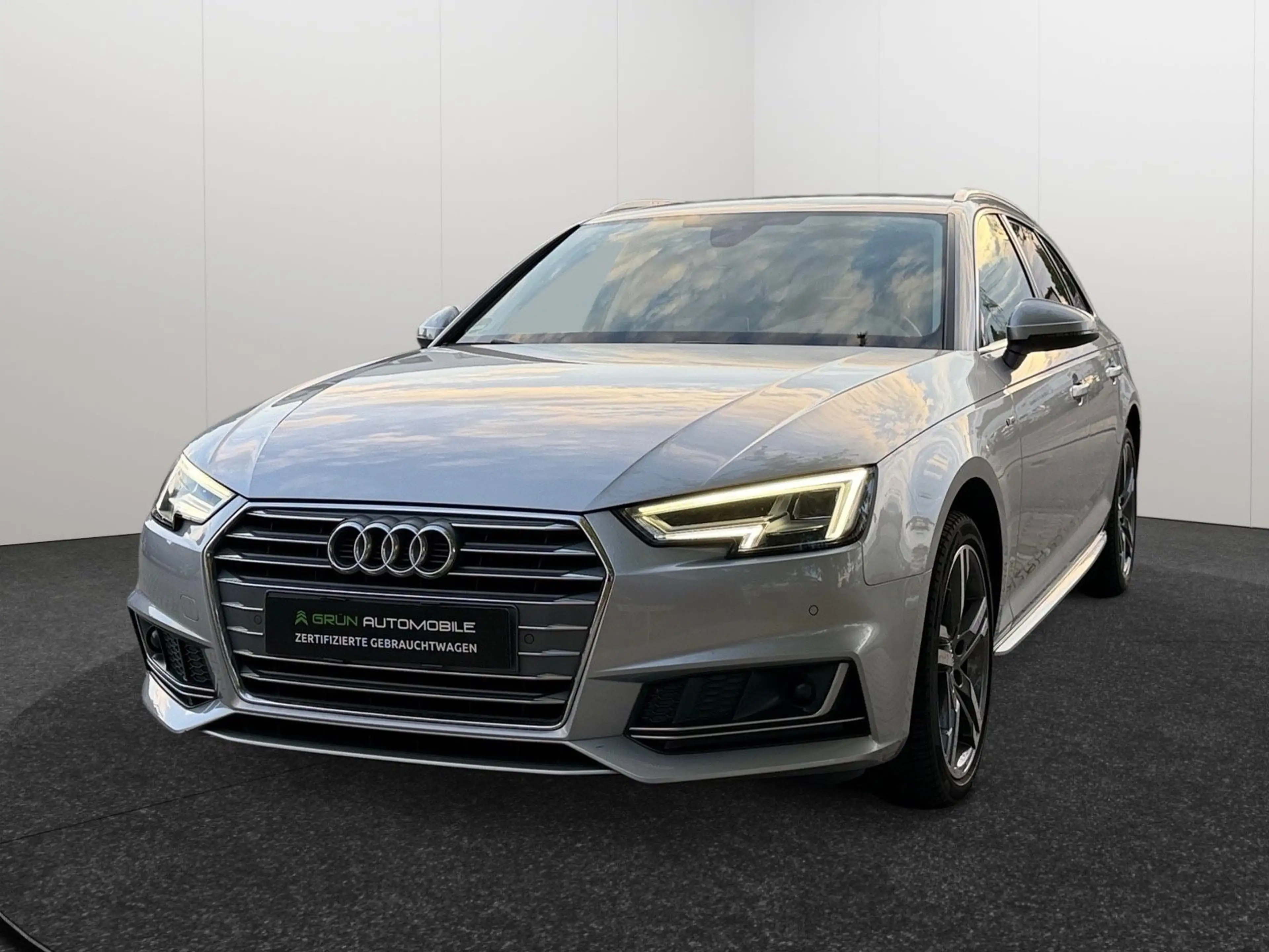 Audi A4 Avant S-Line Sport/LED/Alcantara/Garantie — photo 3