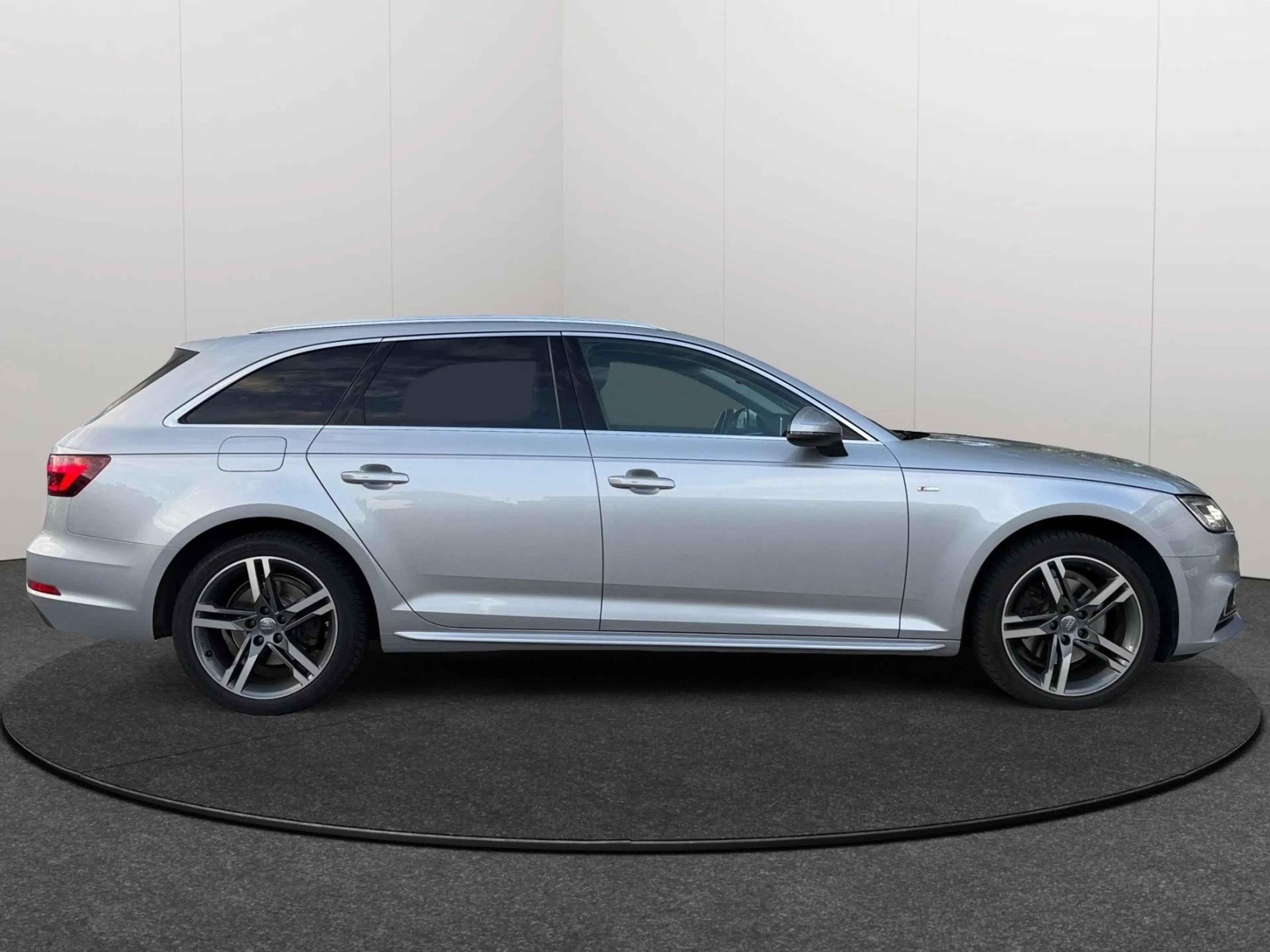 Audi A4 Avant S-Line Sport/LED/Alcantara/Garantie — photo 8