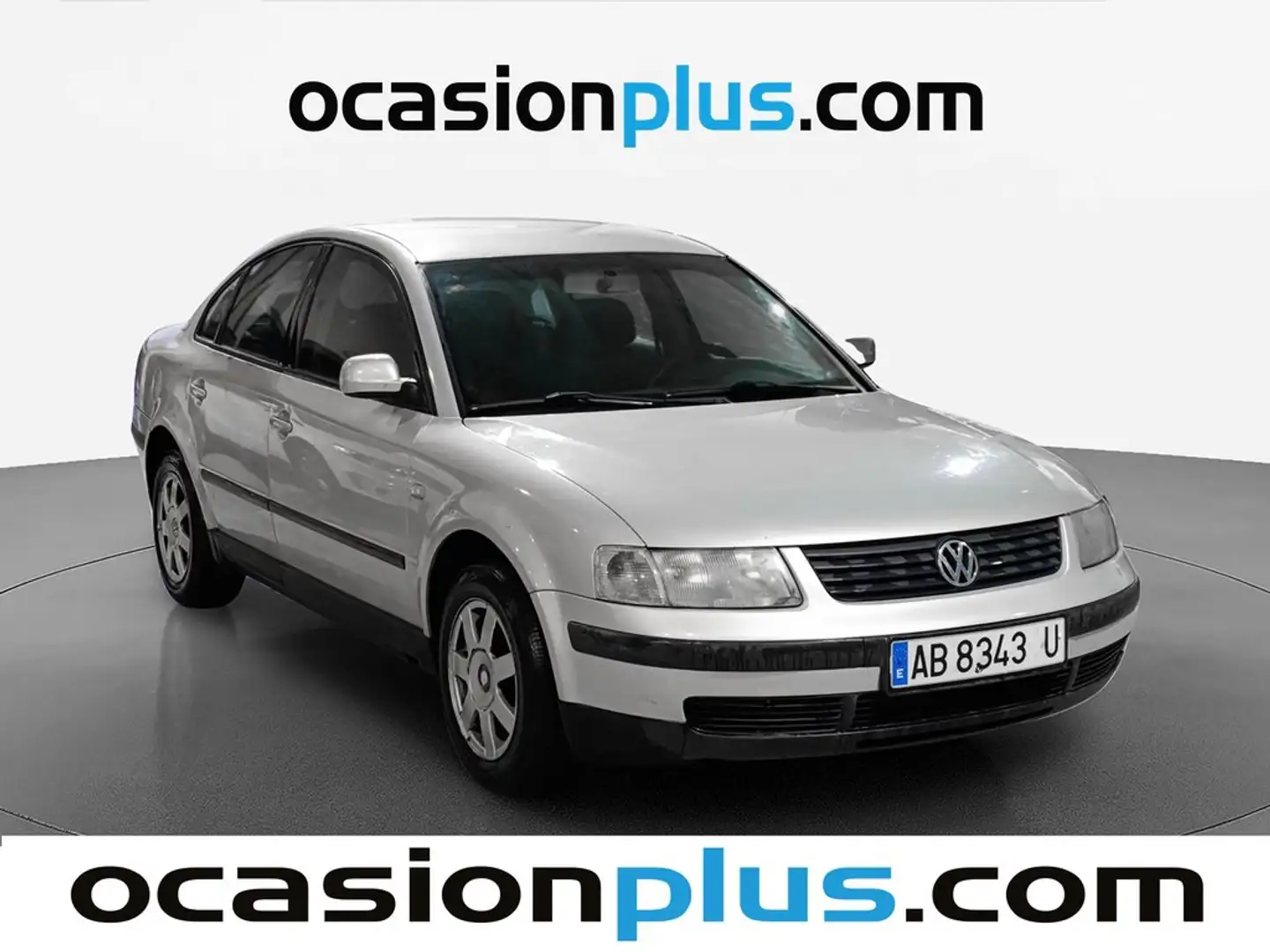 Volkswagen Passat 1.9TDI Trendline 115 Grau - 2