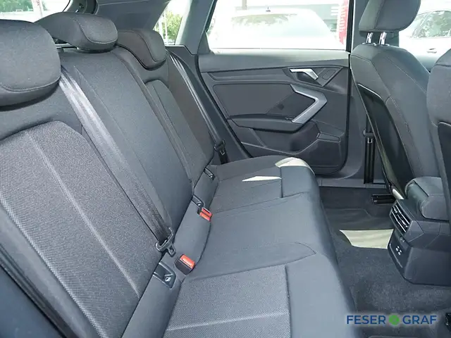 Audi A3 view 7