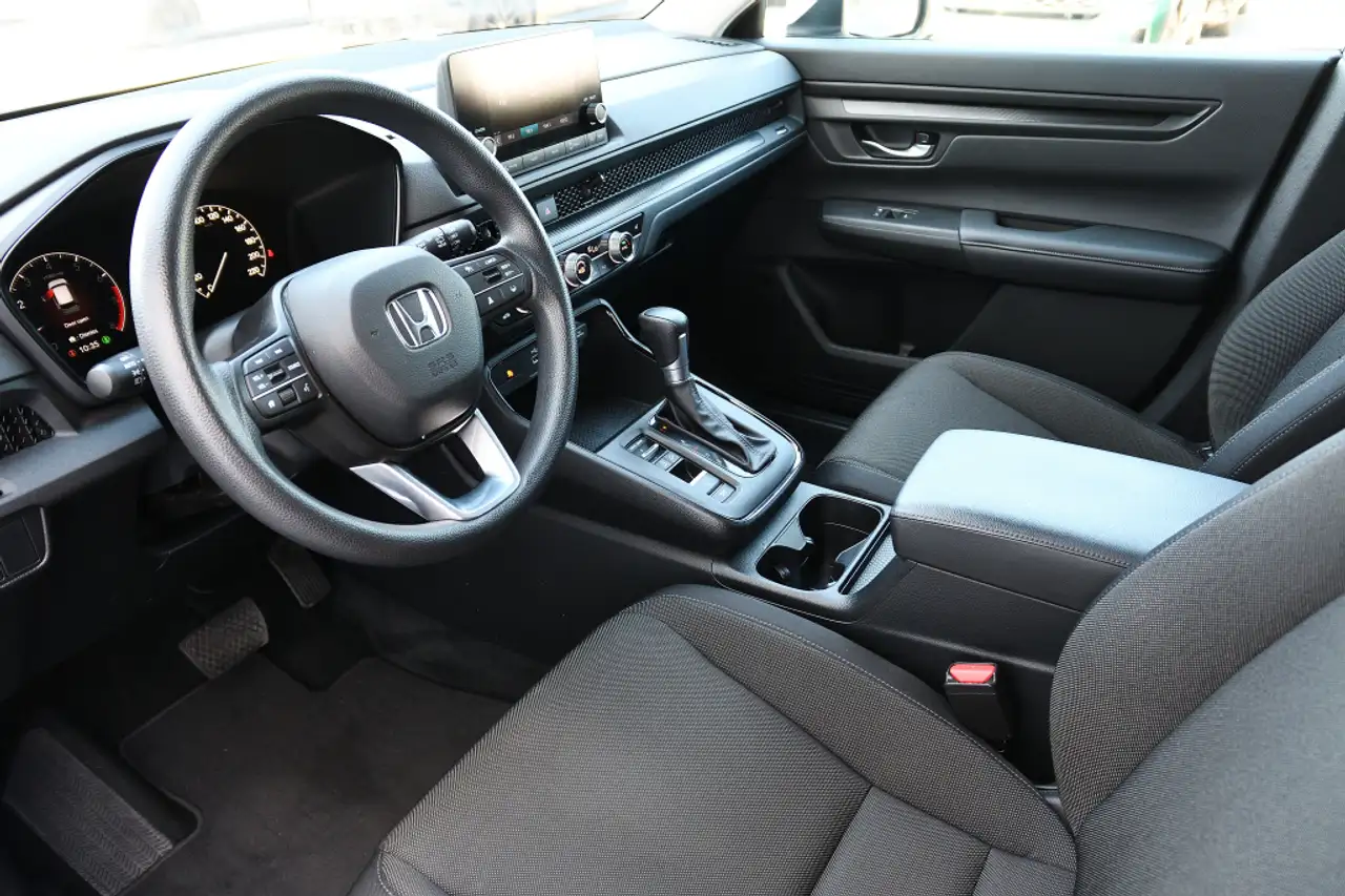 Honda CR-V photo Honda CR-V