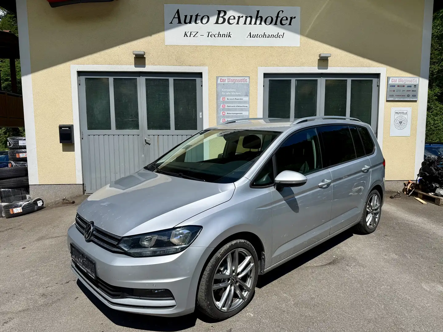 Volkswagen Touran Comfortline PDC MFL AHK Grau - 1